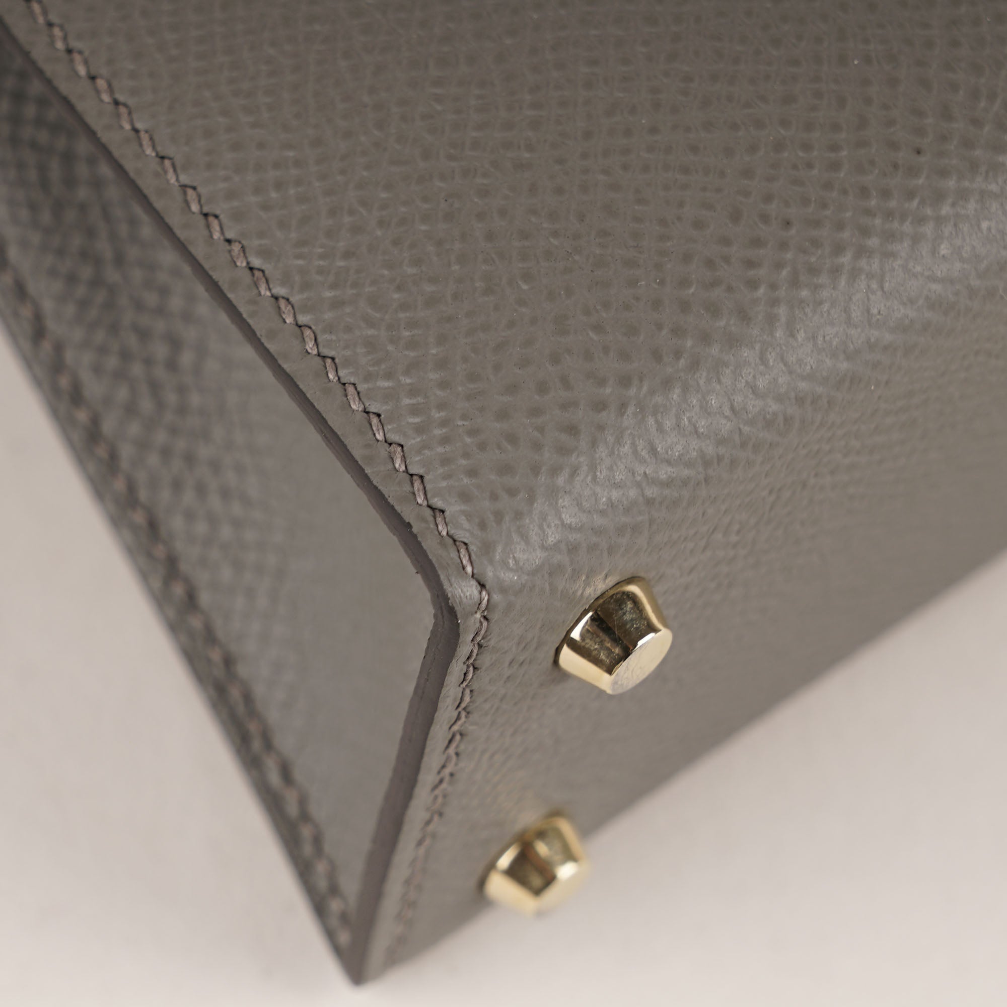 Kelly 20 Sellier Mini Top Handle - HERMÈS - Affordable Luxury image