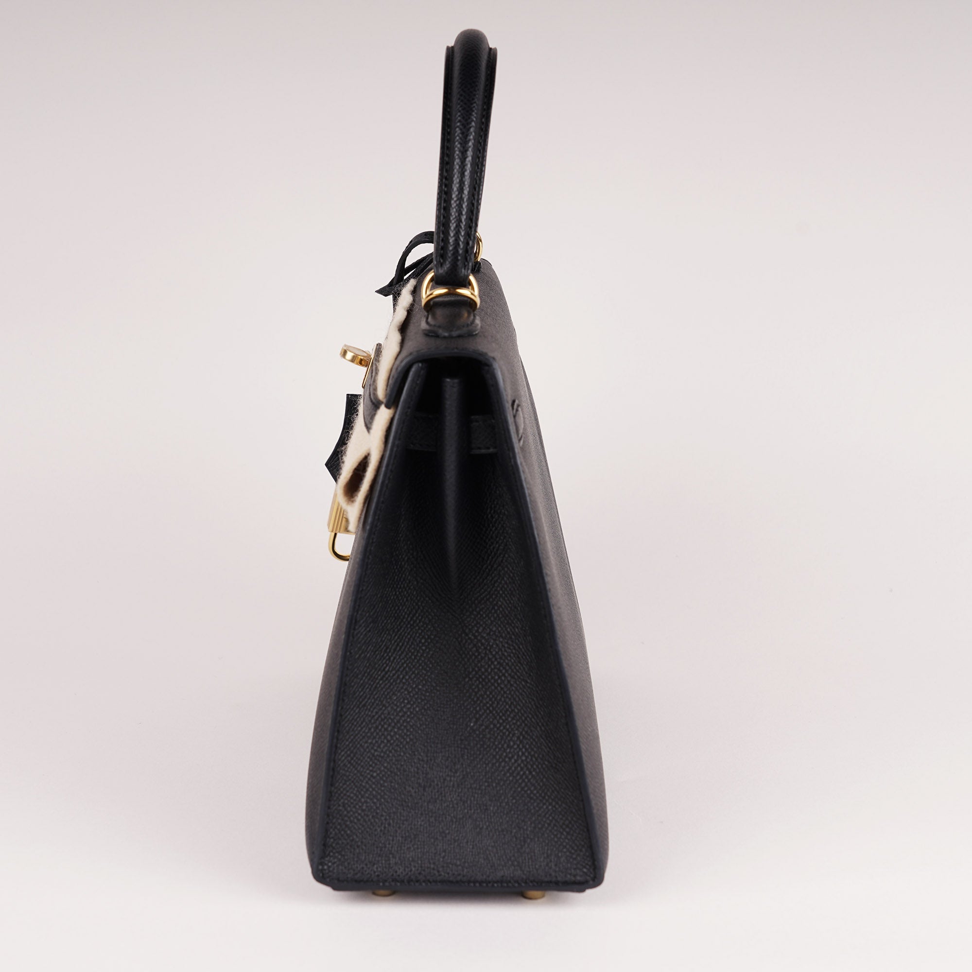Kelly 25 Sellier Handbag - HERMÈS - Affordable Luxury image