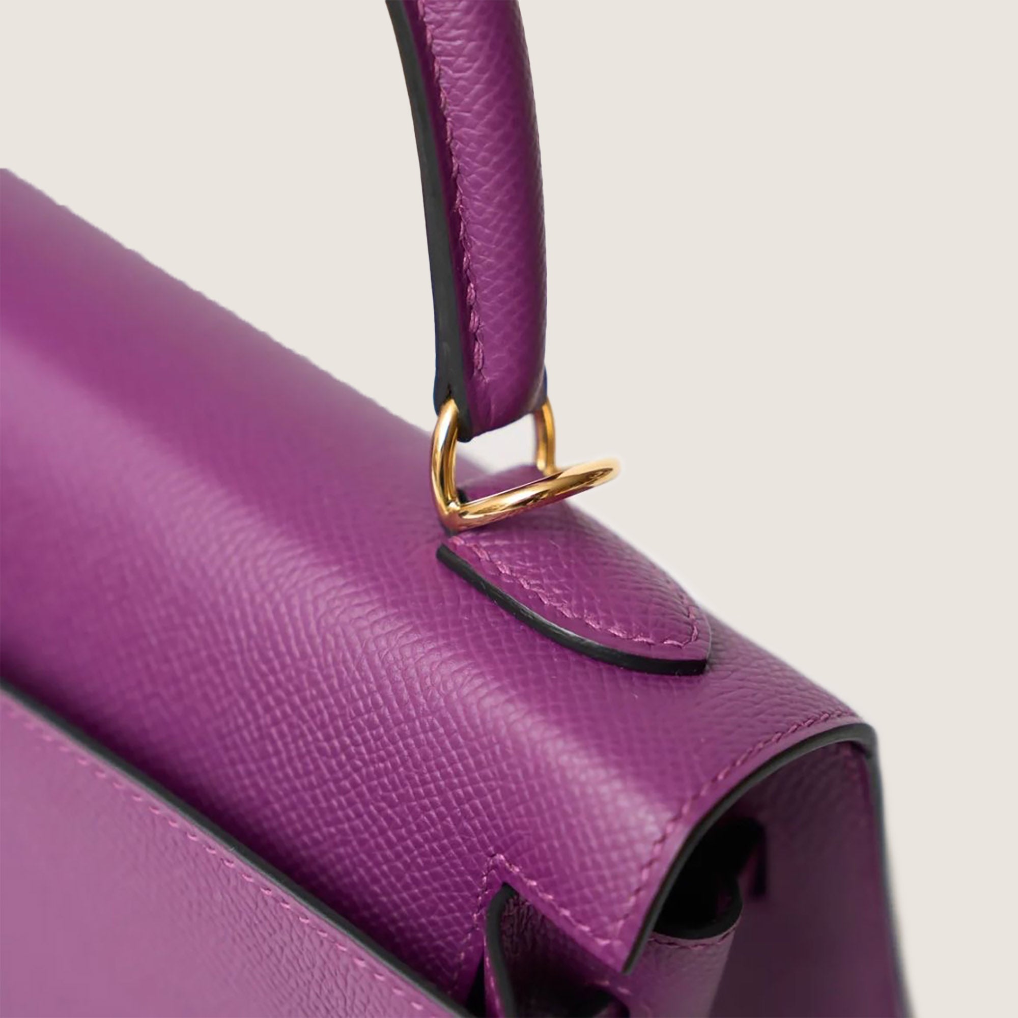 Kelly 25 Sellier Handbag - HERMÈS - Affordable Luxury image