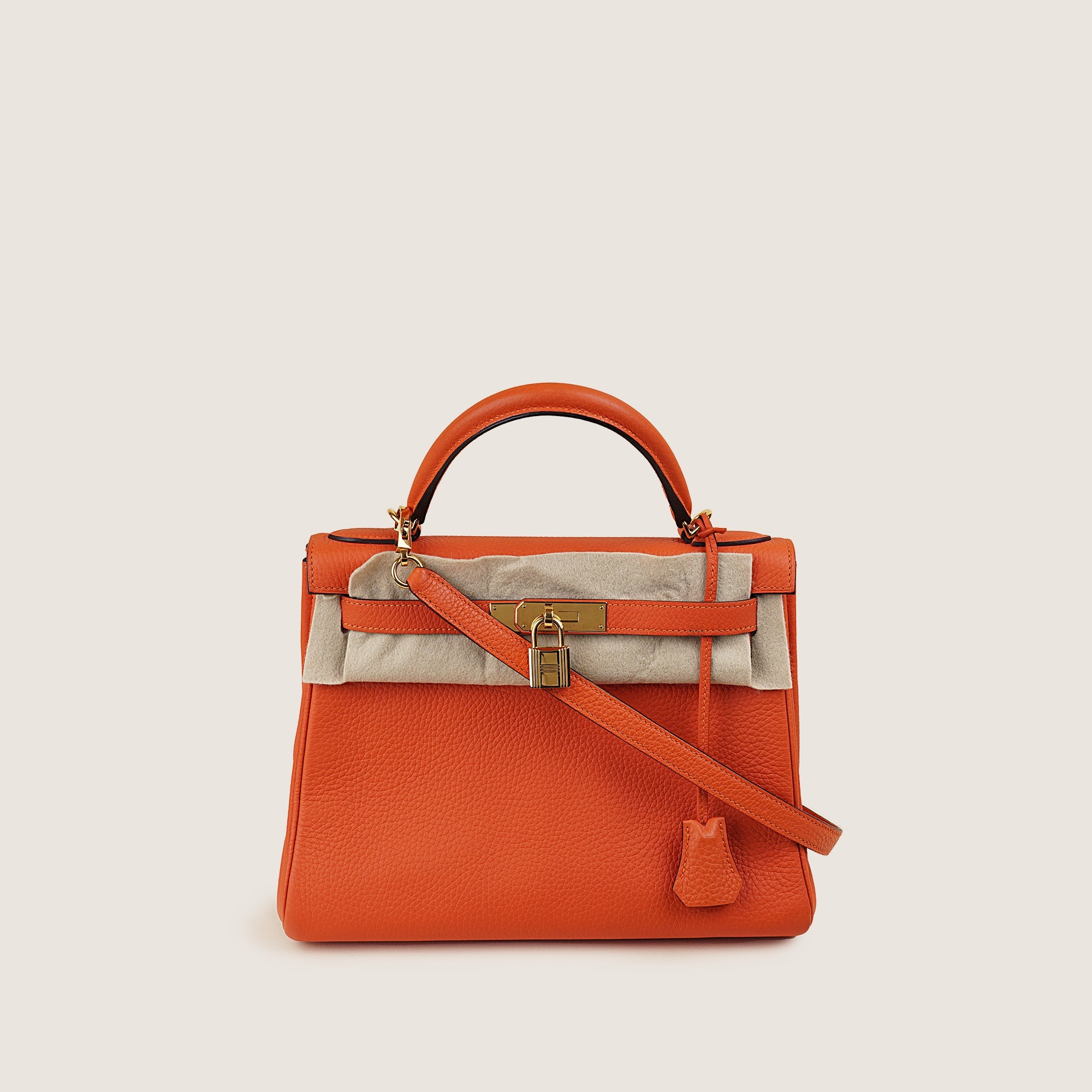 Kelly 28 Handbag - HERMÈS - Affordable Luxury