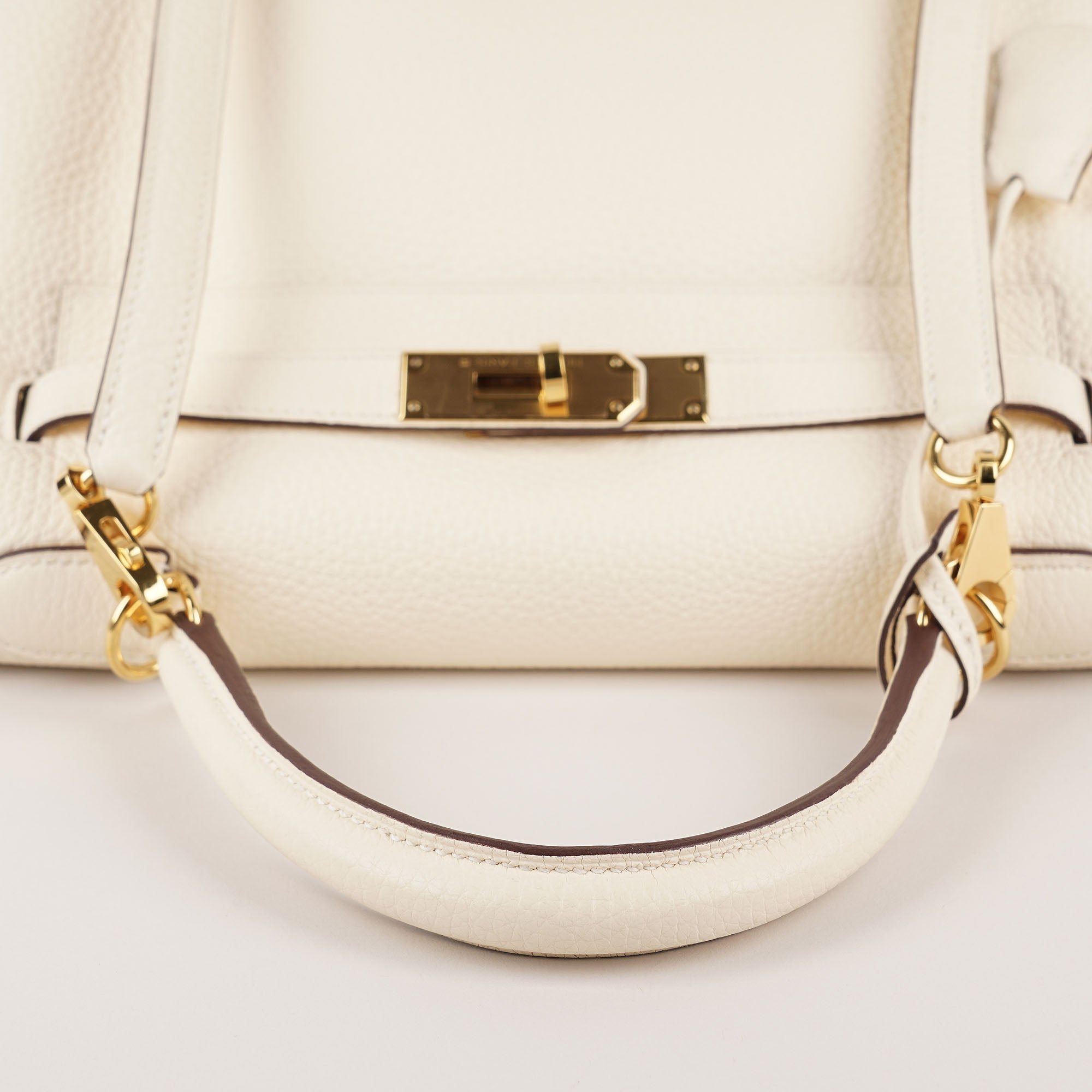 Kelly 28 Retourne Handbag - HERMÈS - Affordable Luxury image