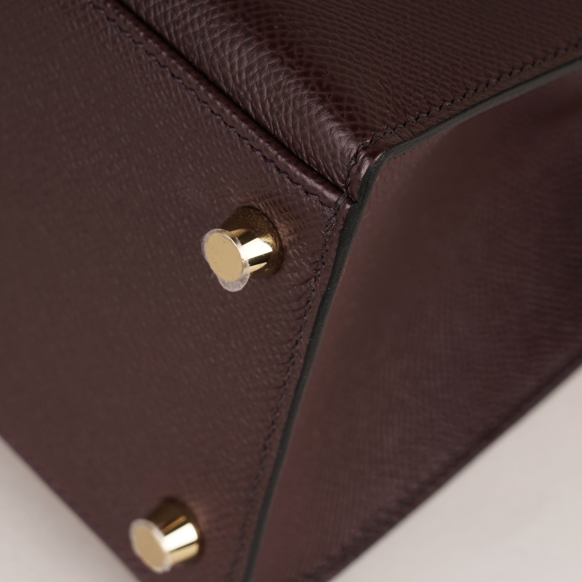 Kelly 28 Sellier Handbag - HERMÈS - Affordable Luxury image