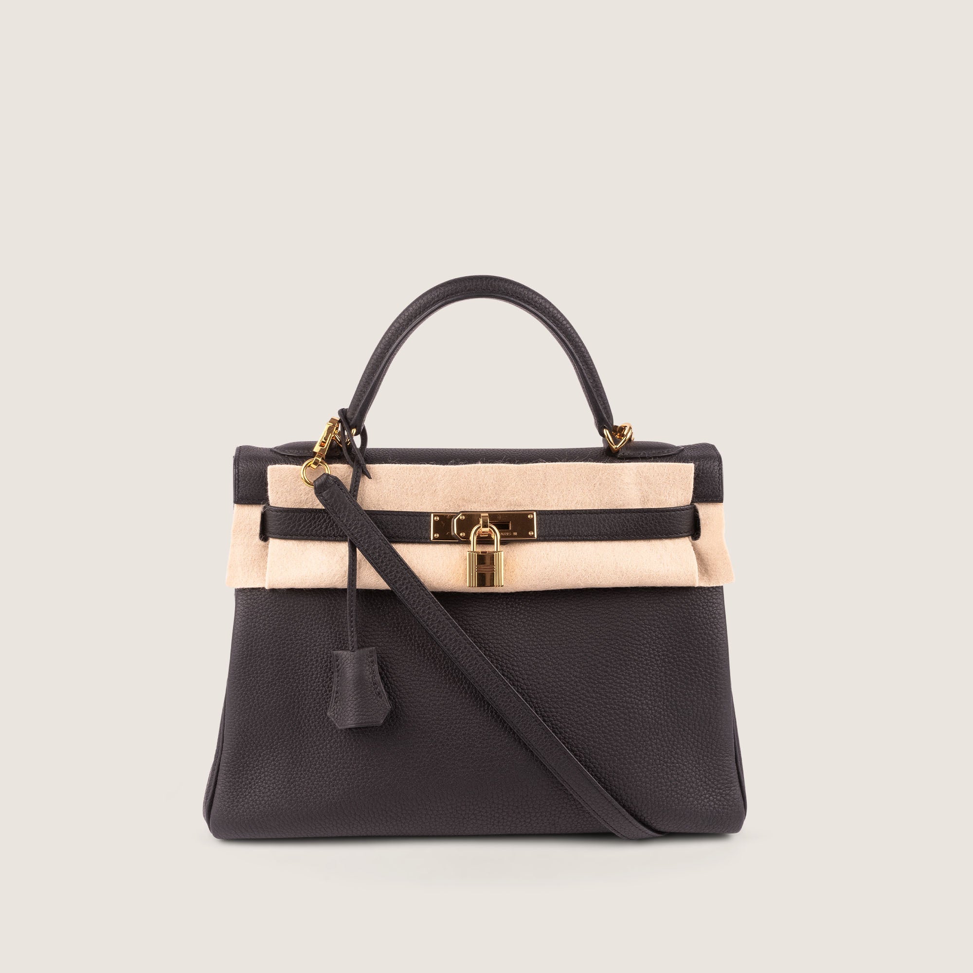 Kelly 32 Handbag - HERMÈS - Affordable Luxury