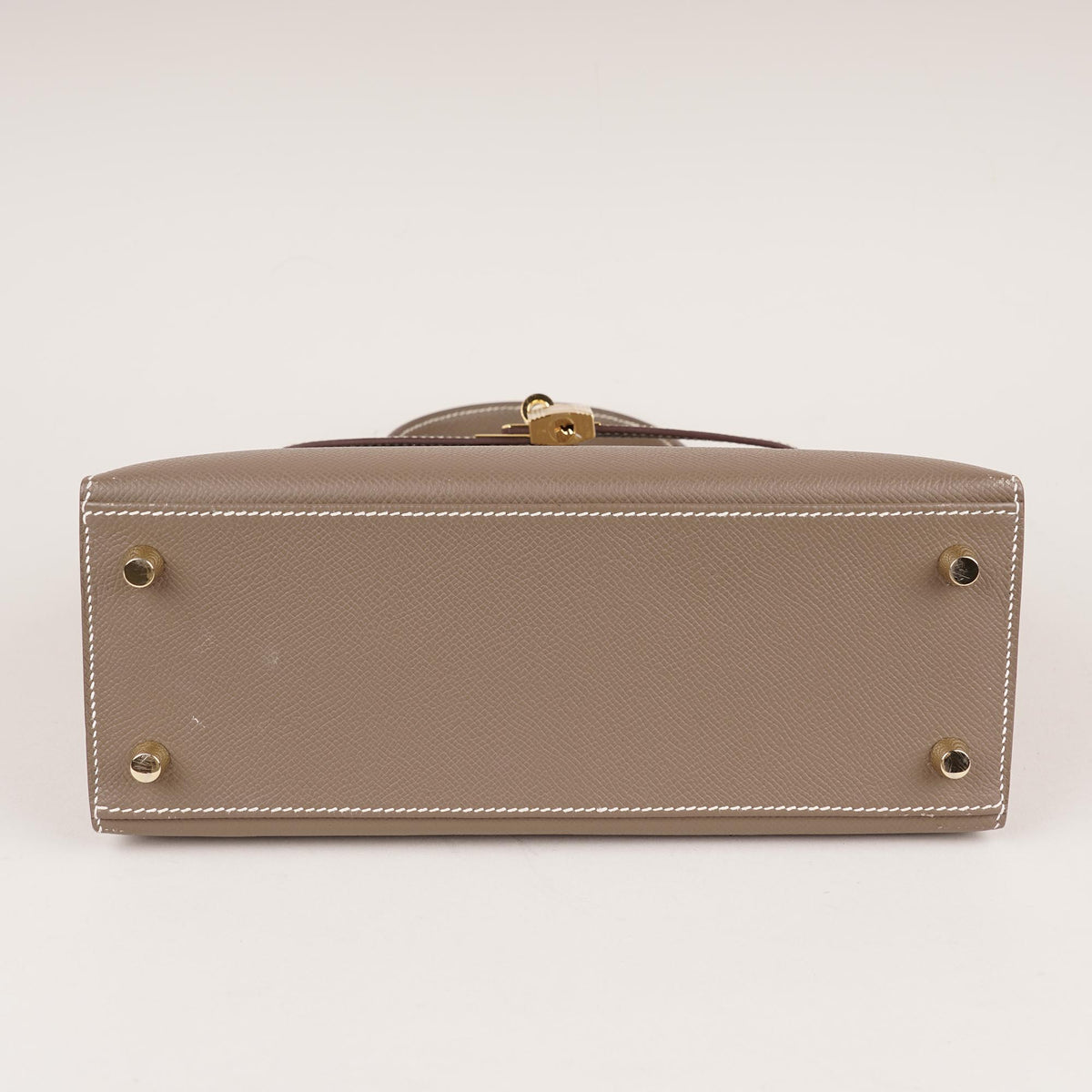 Kelly II Sellier 25 Handbag - HERMÈS - Affordable Luxury image