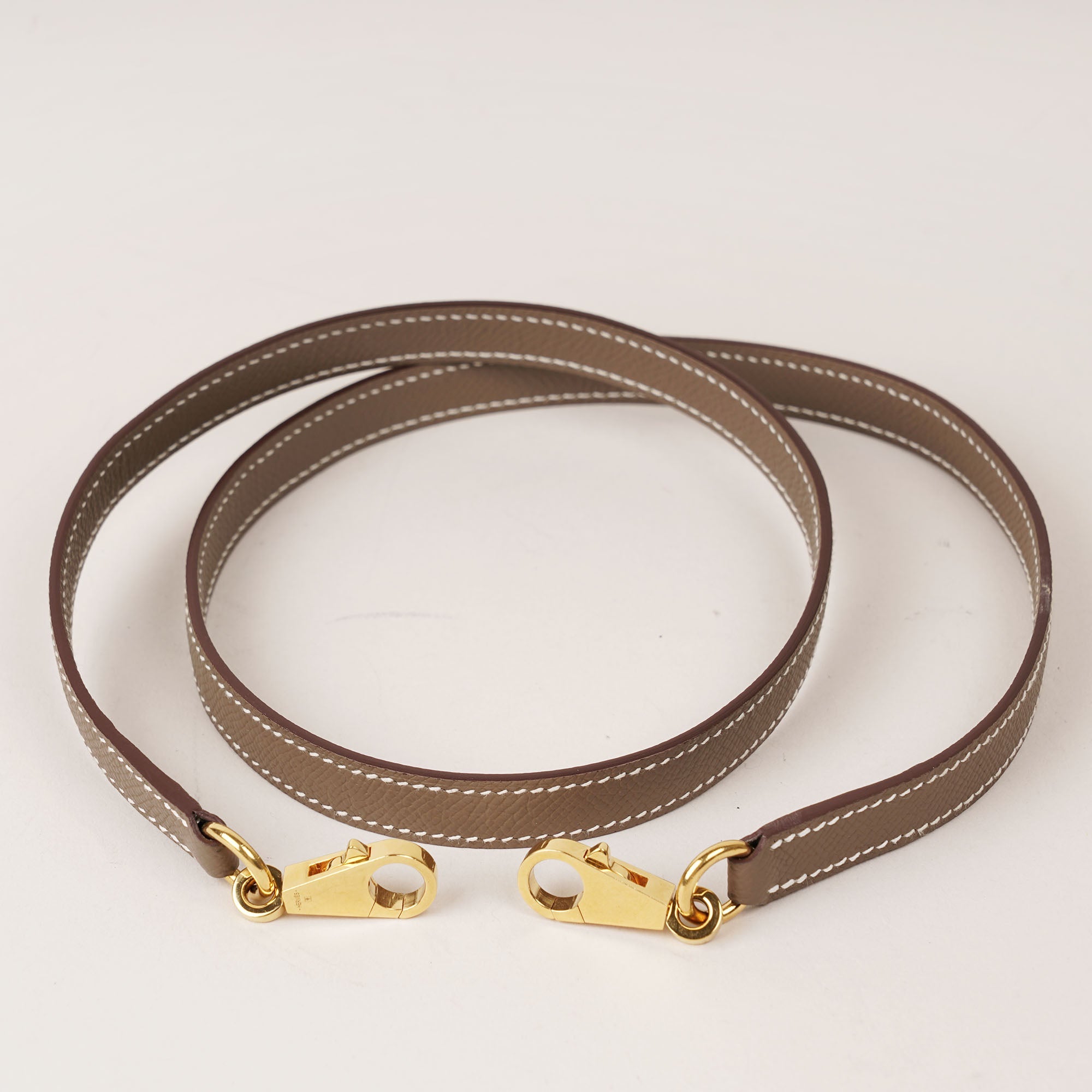 Kelly II Sellier 25 Handbag - HERMÈS - Affordable Luxury image