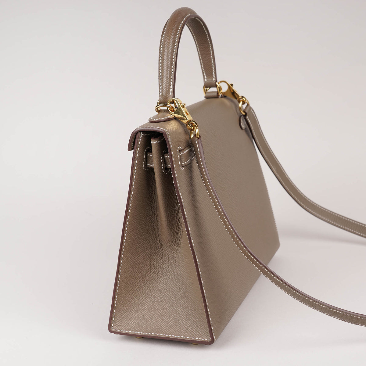Kelly II Sellier 25 Handbag Etoupe - HERMÈS - Affordable Luxury image