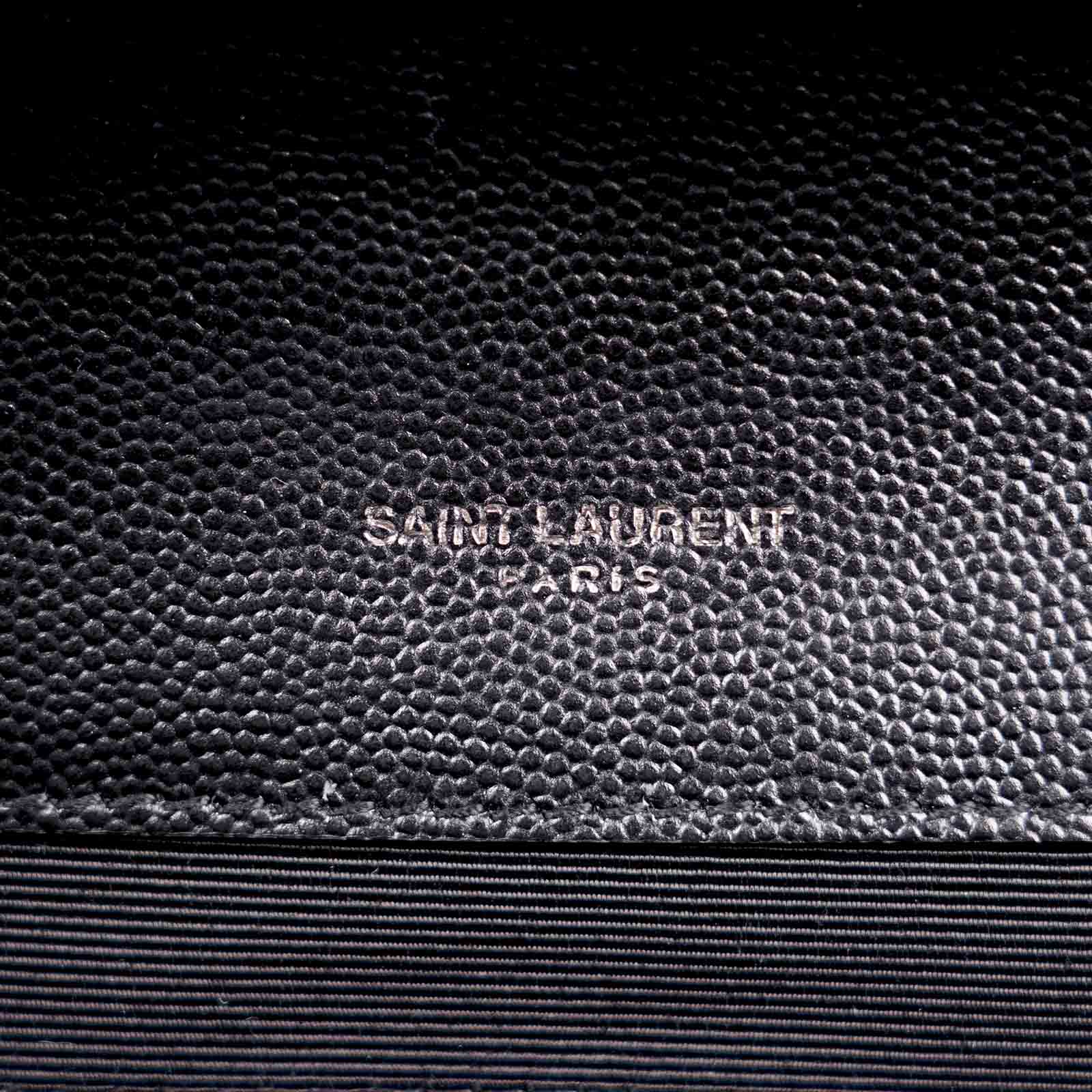 Large Envelope Shoulder Bag - SAINT LAURENT - Affordable Luxury image