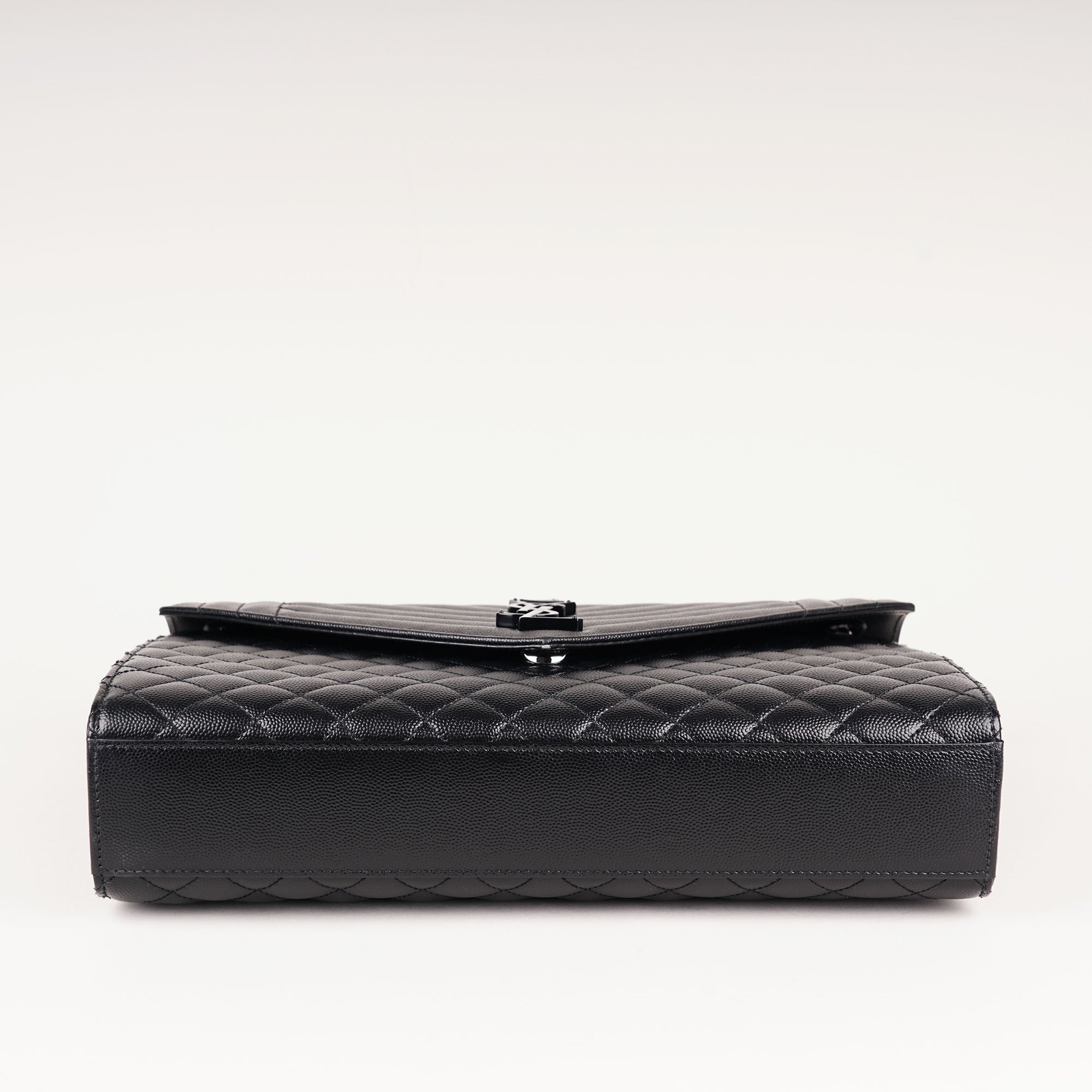 Large Envelope Shoulder Bag - SAINT LAURENT - Affordable Luxury image