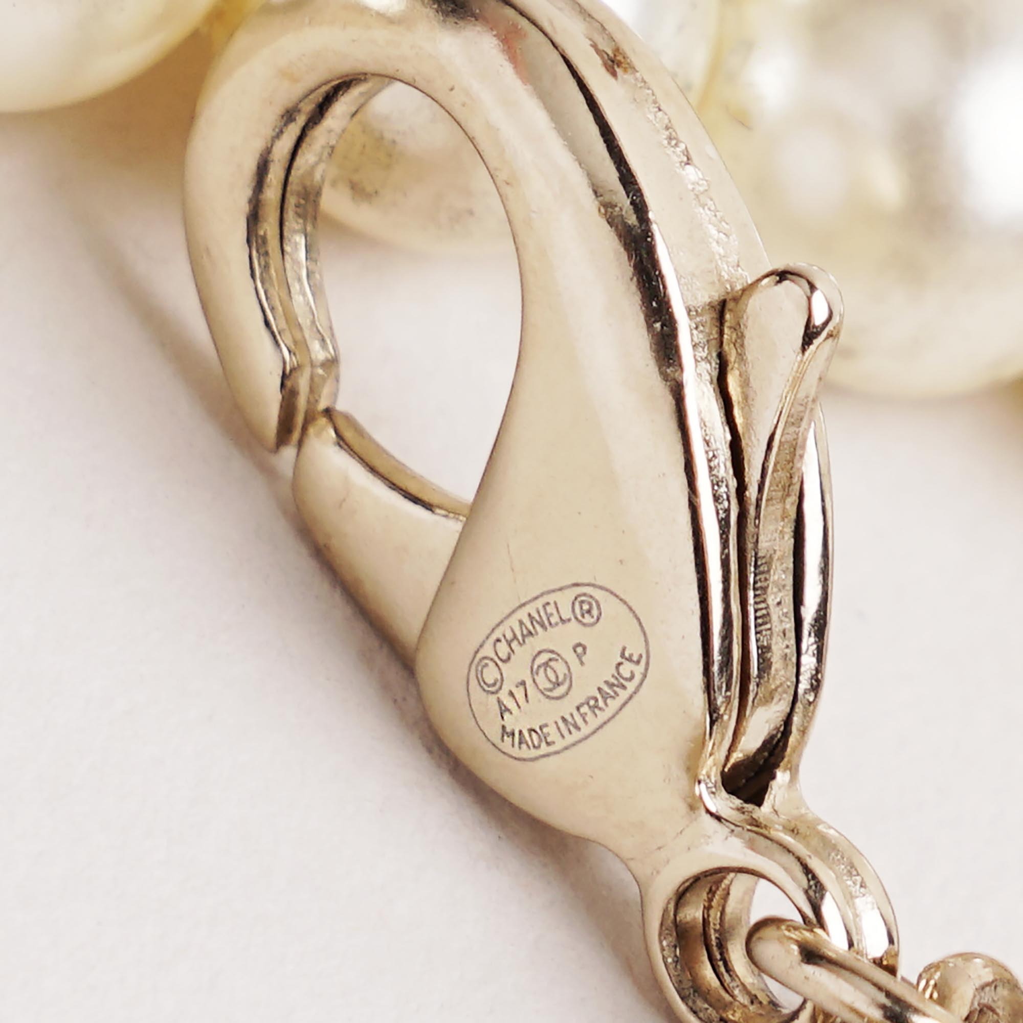 Large Faux Pearl Strand Necklace - CHANEL - Affordable Luxury image