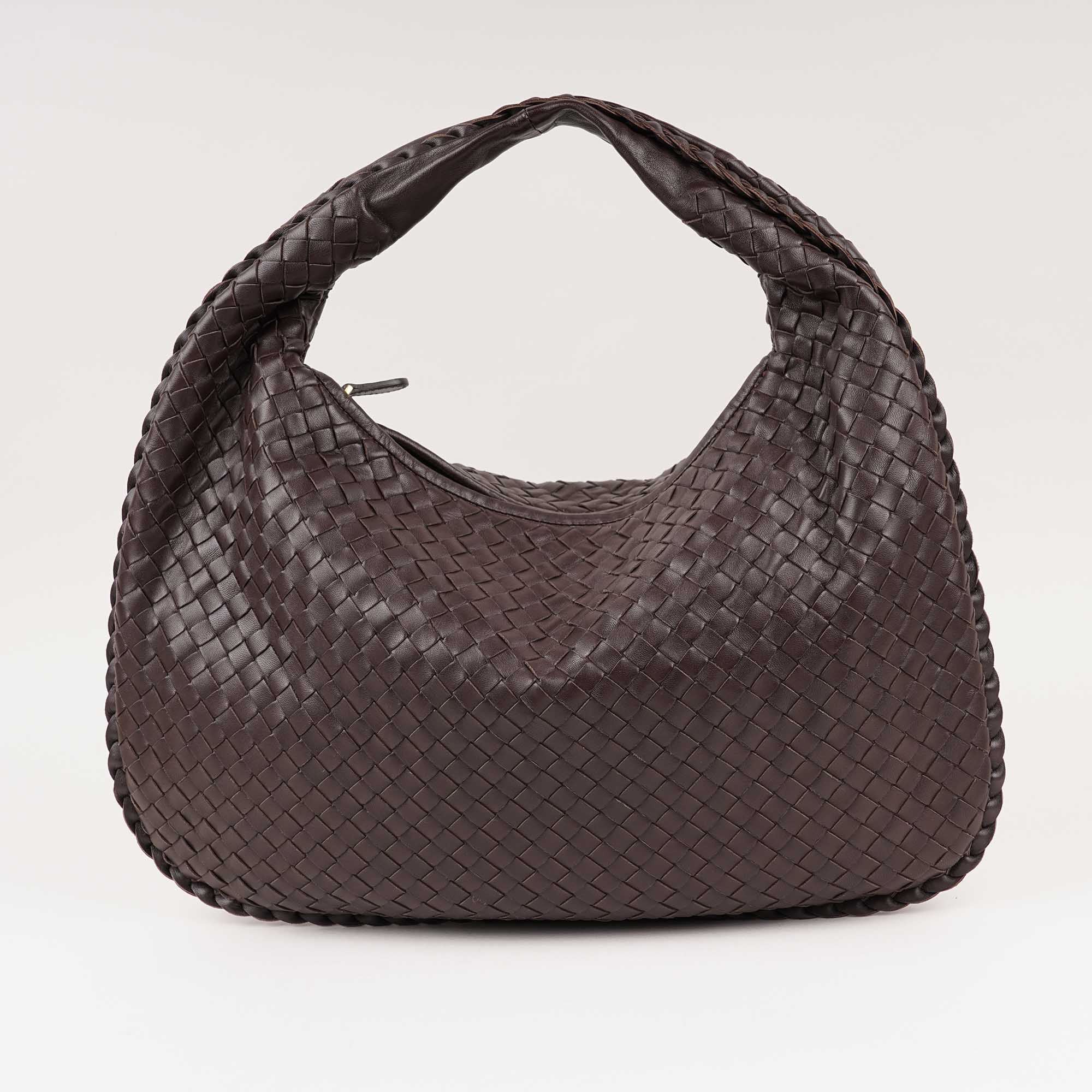 Large Intrecciato Hobo Bag - BOTTEGA VENETA - Affordable Luxury image