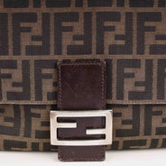 Large Mama Baguette Shoulder Bag - FENDI - Affordable Luxury thumbnail image