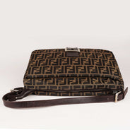 Large Mama Baguette Shoulder Bag - FENDI - Affordable Luxury thumbnail image