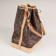Large Noé Bucket Bag - LOUIS VUITTON - Affordable Luxury thumbnail image