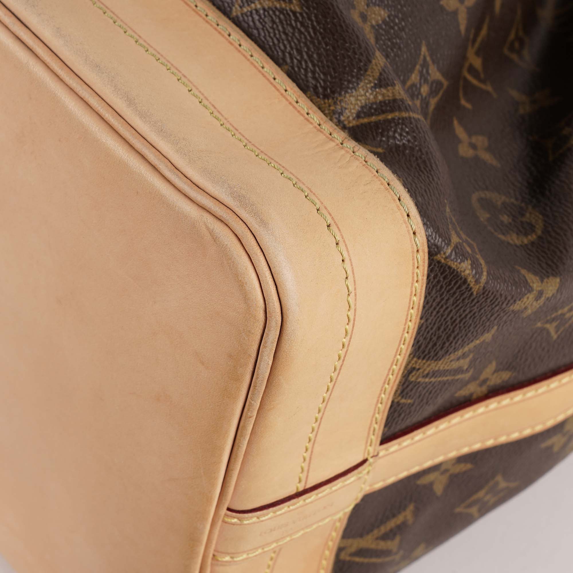 Large Noé Bucket Bag - LOUIS VUITTON - Affordable Luxury image