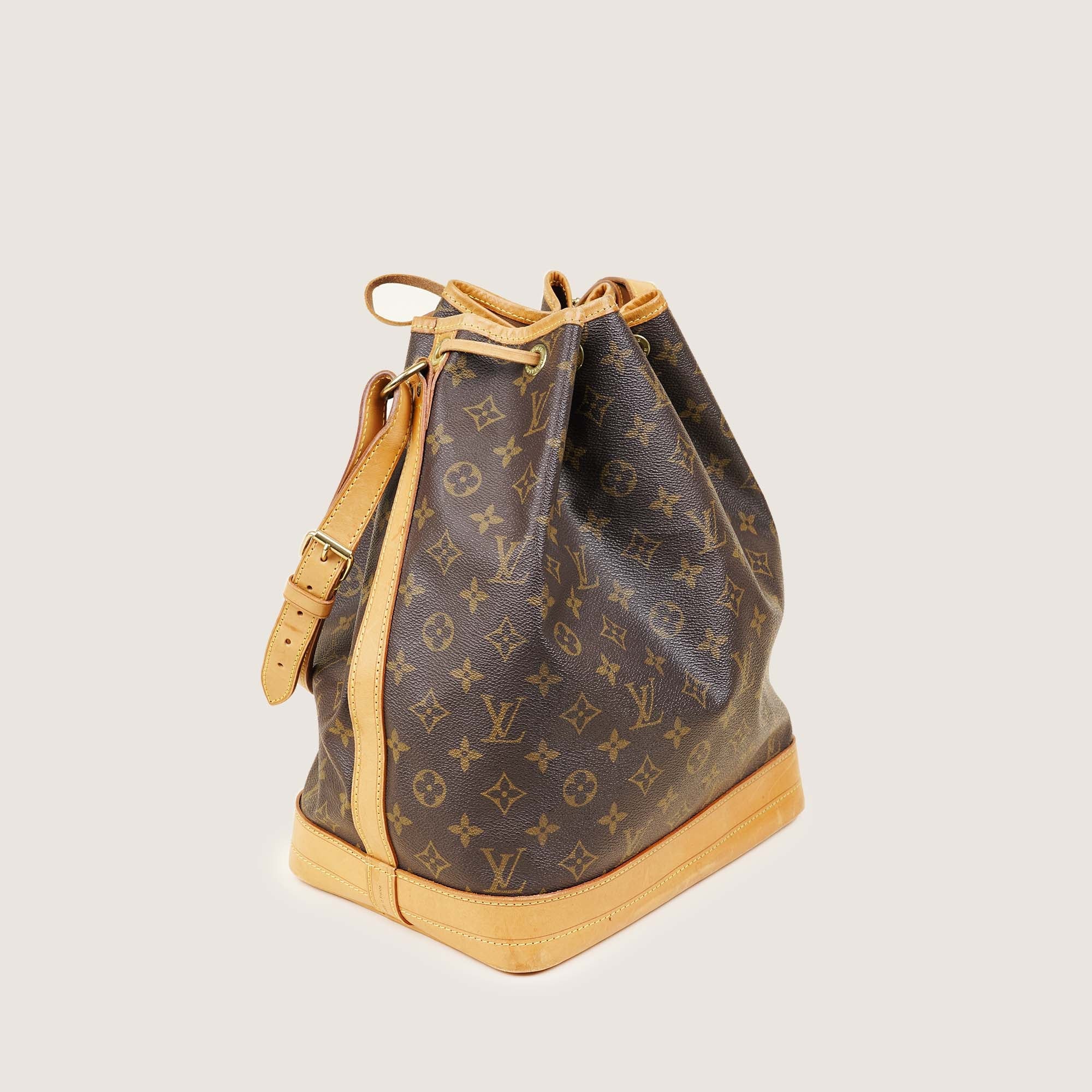 Large Noé Bucket Bag - LOUIS VUITTON - Affordable Luxury image