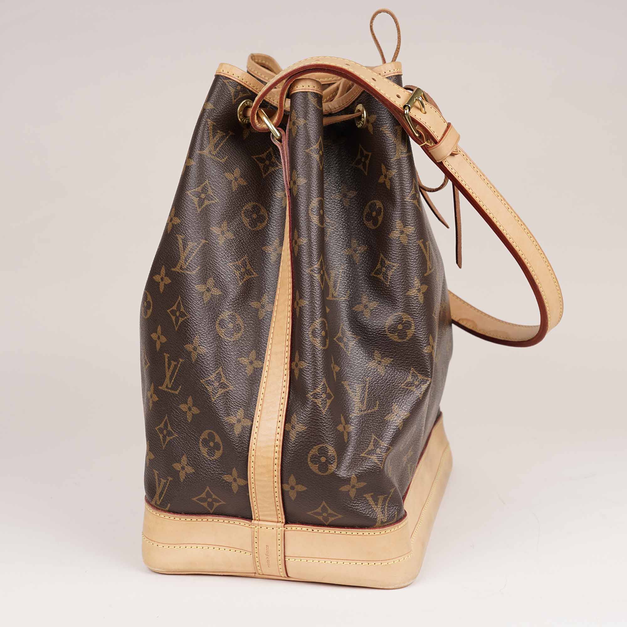 Large Noé Bucket Bag - LOUIS VUITTON - Affordable Luxury image