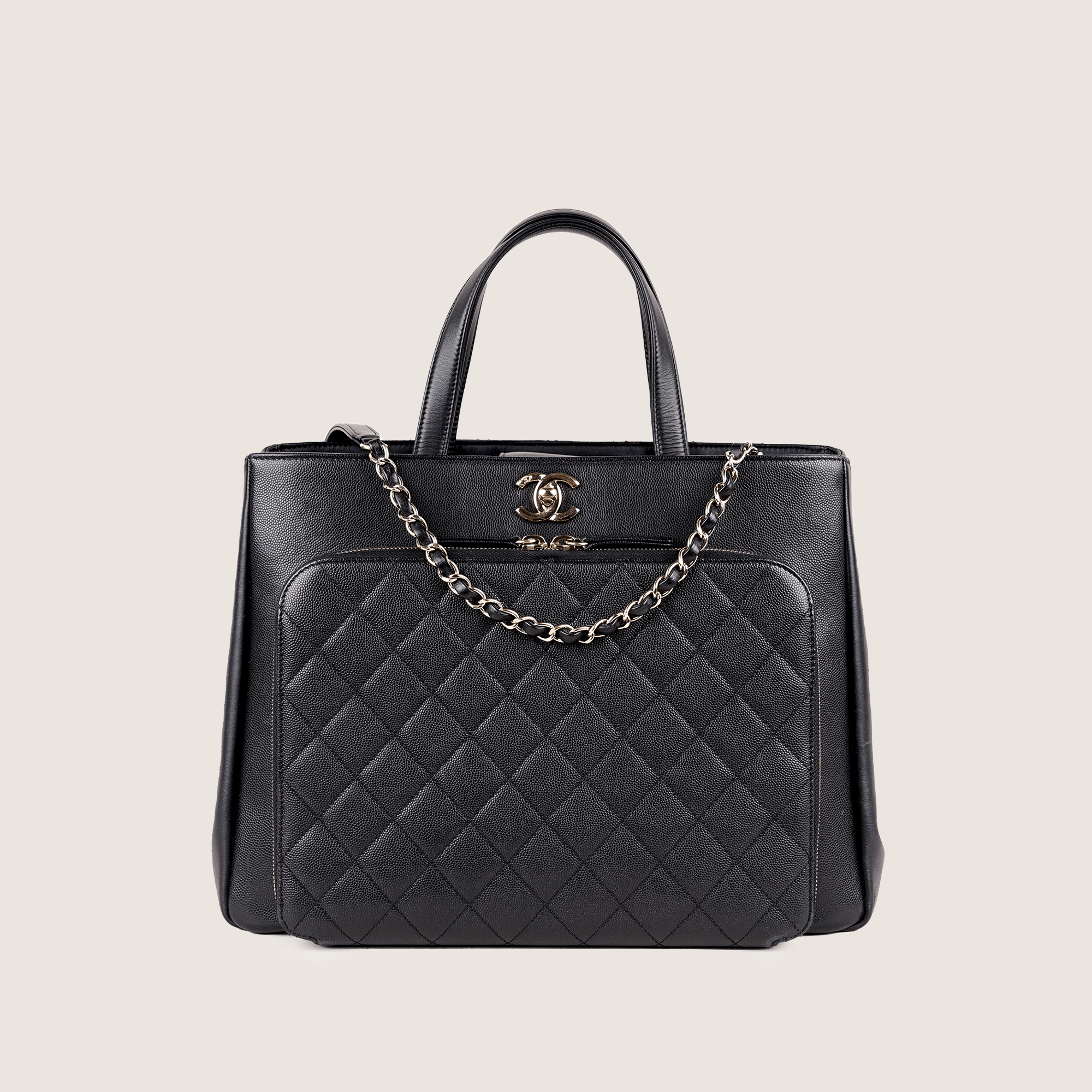 Large Pocket Tote - CHANEL - Affordable Luxury