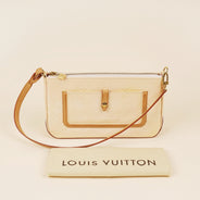 Lexington Pochette - LOUIS VUITTON - Affordable Luxury thumbnail image