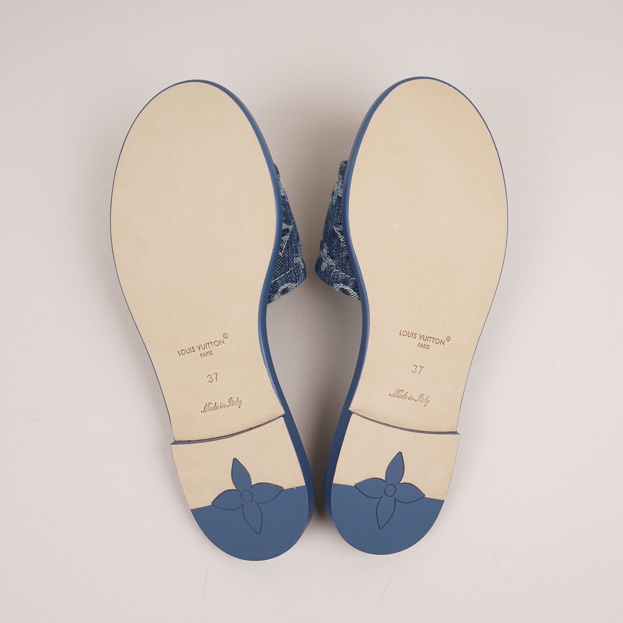 Lily Denim Flat Mule 37 - LOUIS VUITTON - Affordable Luxury image