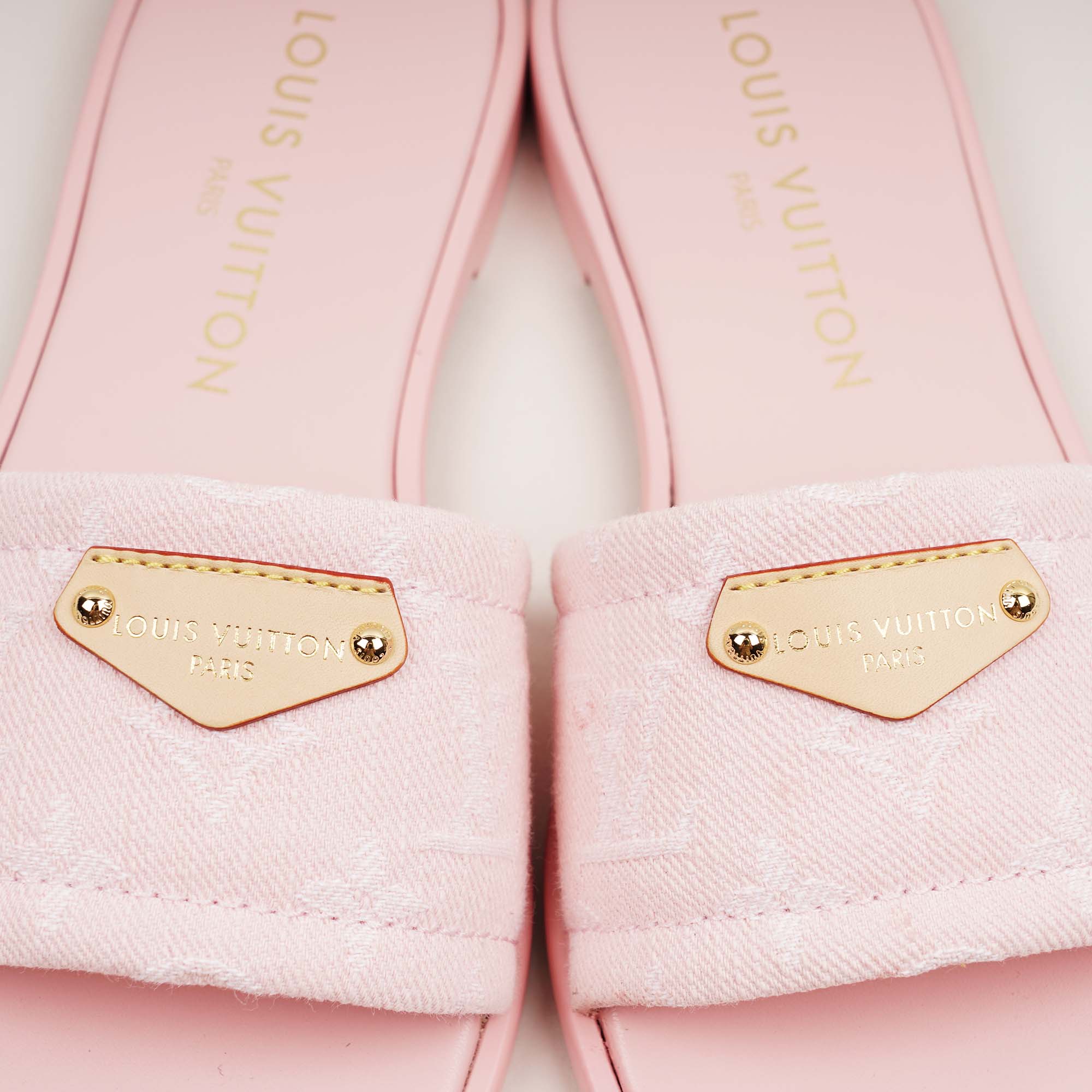 Lily Denim Flat Mule - LOUIS VUITTON - Affordable Luxury image