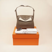 Lindy 30 Bag - HERMÈS - Affordable Luxury thumbnail image