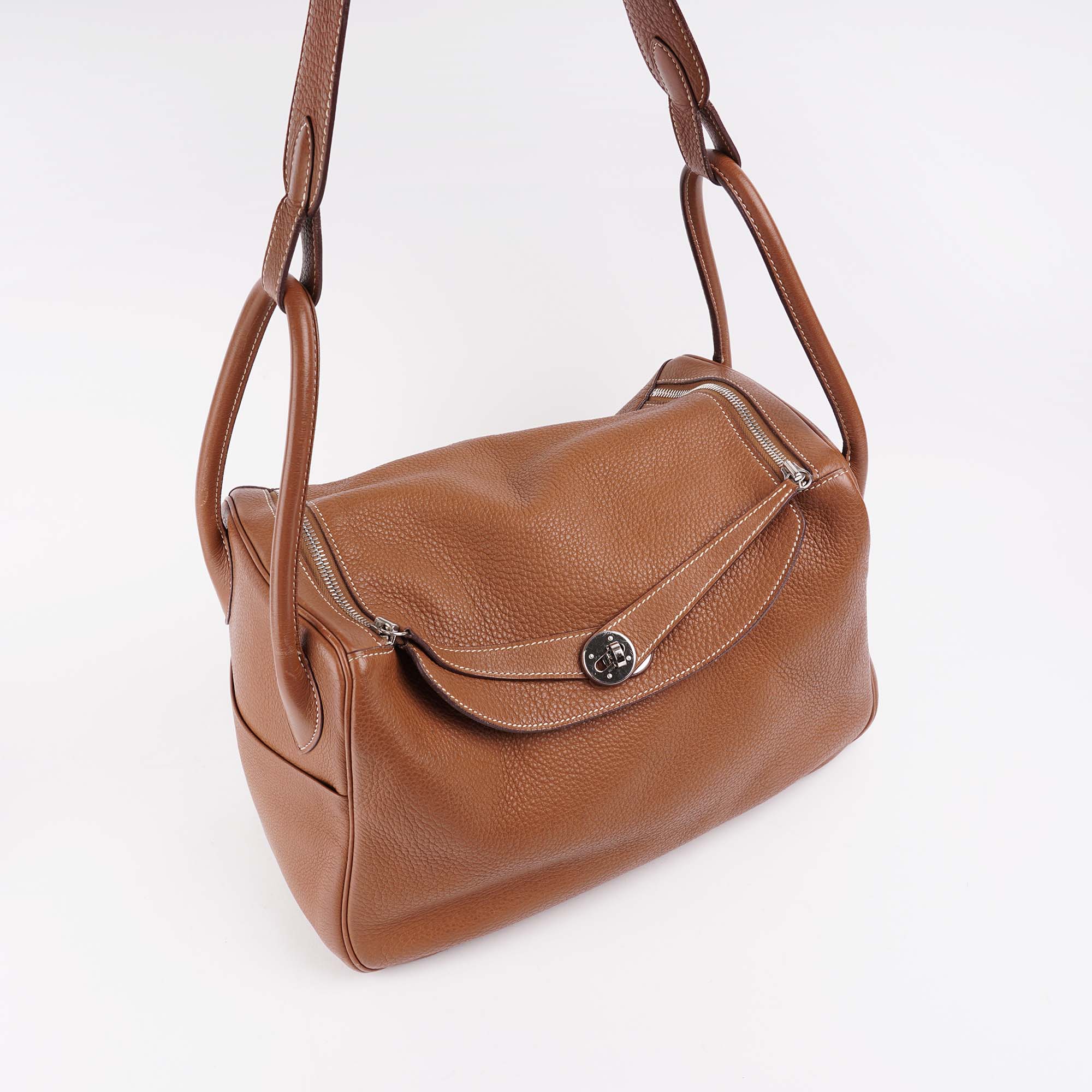Lindy 30 Shoulder Bag - HERMÈS - Affordable Luxury image