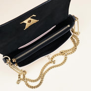 Lockme Tender Pochette - LOUIS VUITTON - Affordable Luxury thumbnail image