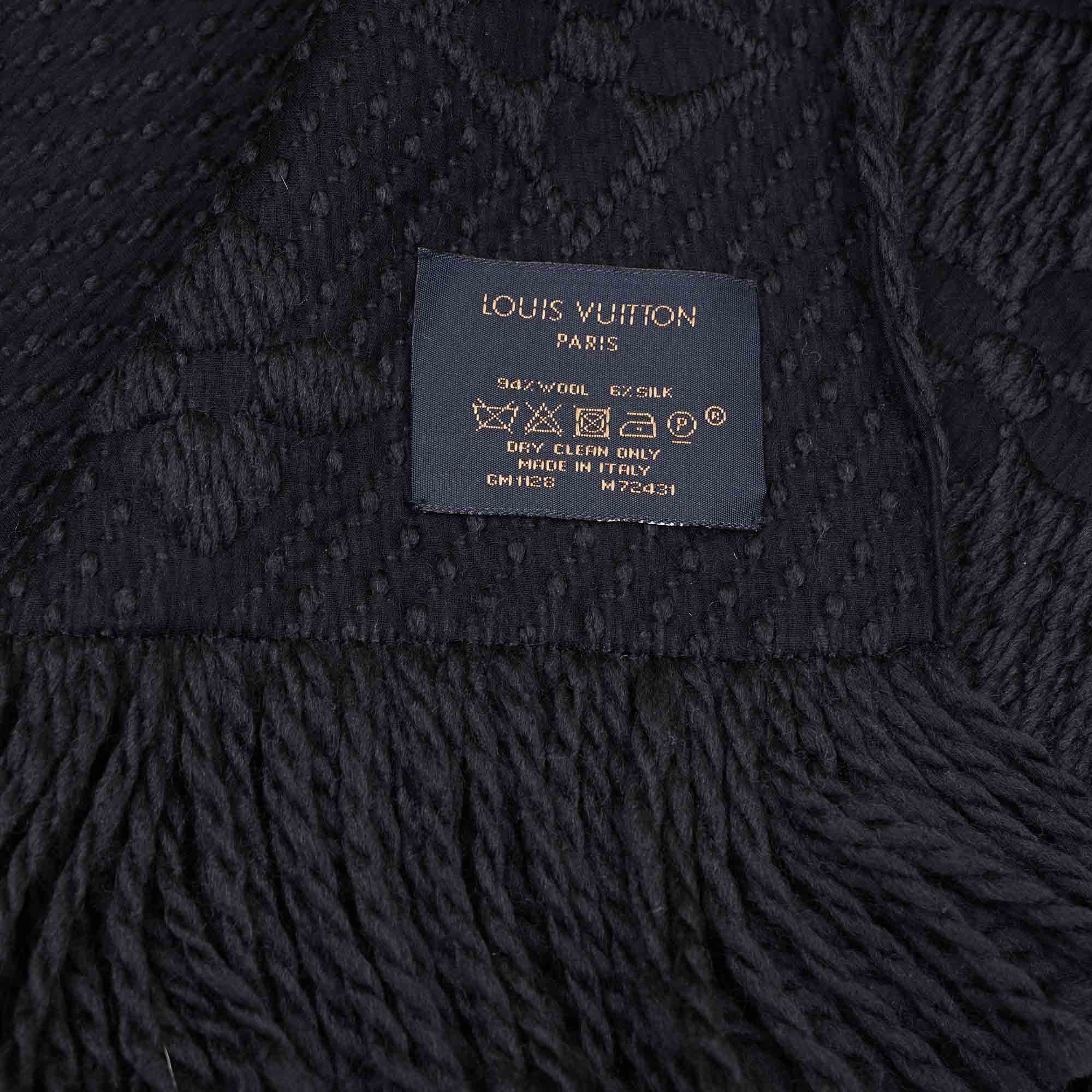 Logomania Wool Scarf - LOUIS VUITTON - Affordable Luxury image