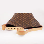 Louis Vuitton All In GM Shoulder Bag - LOUIS VUITTON - Affordable Luxury thumbnail image