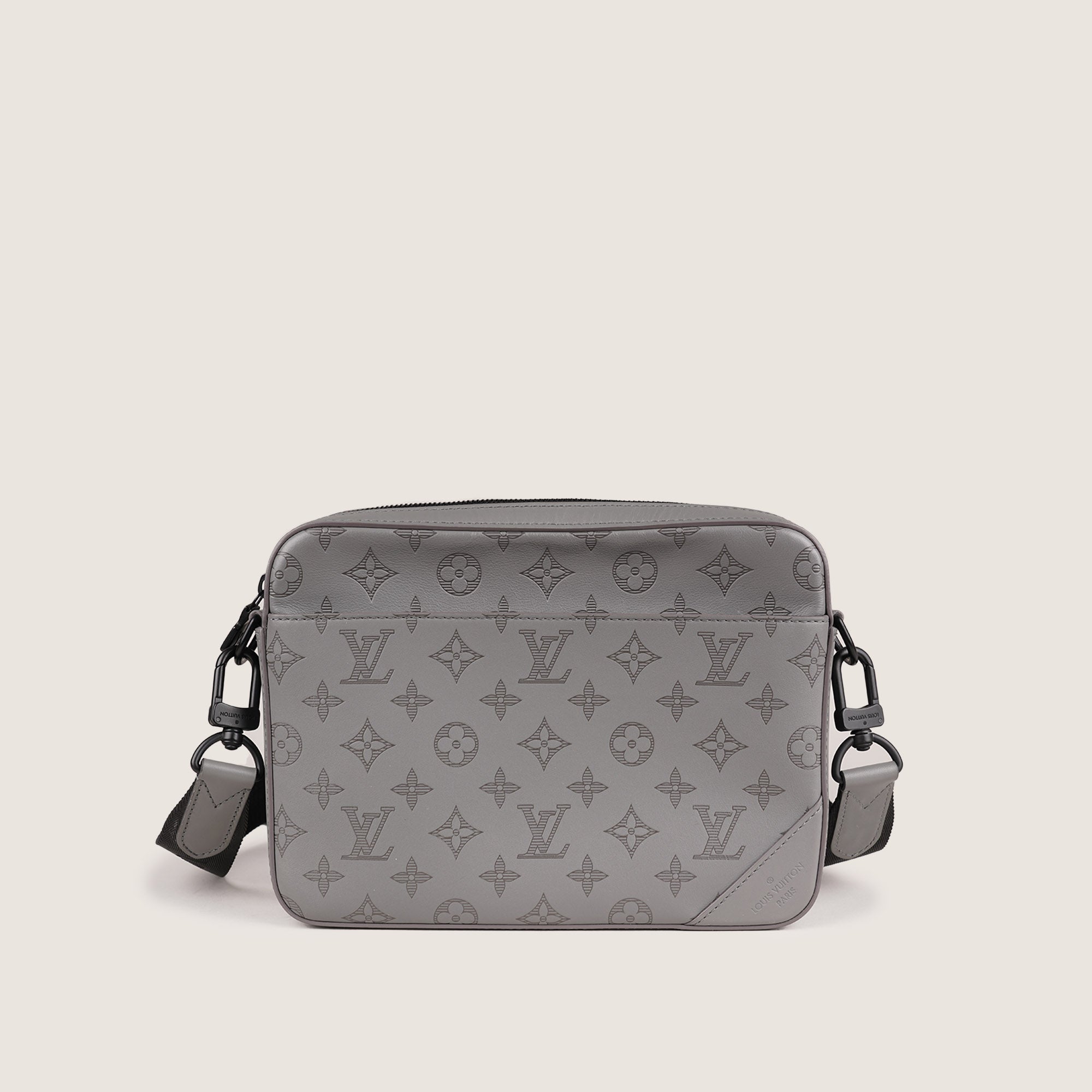 LOUIS VUITTON グレー モノグラム ショルダーバッグ ~~rr Affordable Luxury