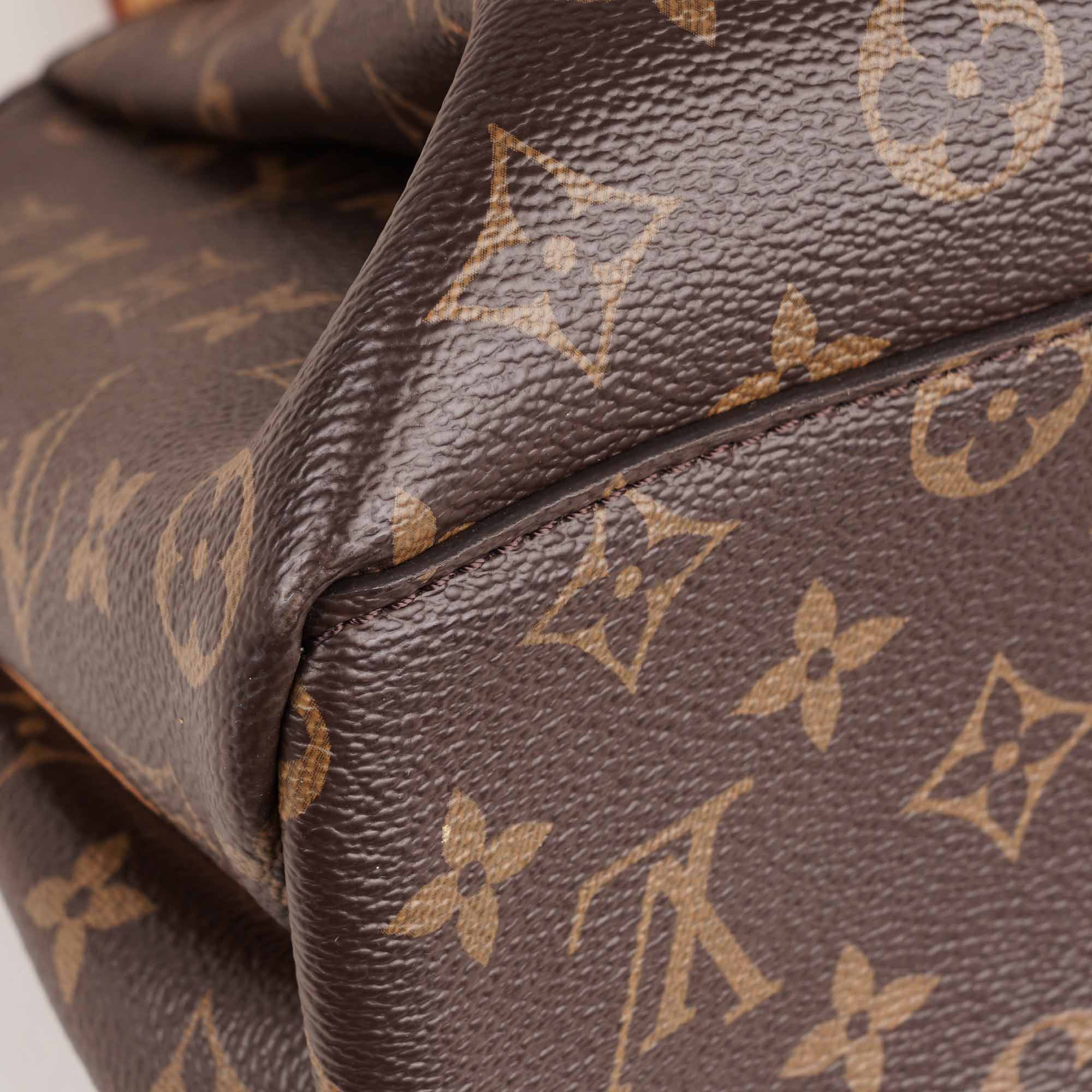 Louis Vuitton Rivoli PM Bag - LOUIS VUITTON - Affordable Luxury image