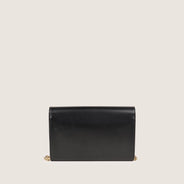 Louise Chain GM - LOUIS VUITTON - Affordable Luxury thumbnail image