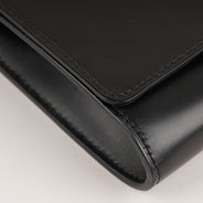 Louise Chain GM - LOUIS VUITTON - Affordable Luxury thumbnail image