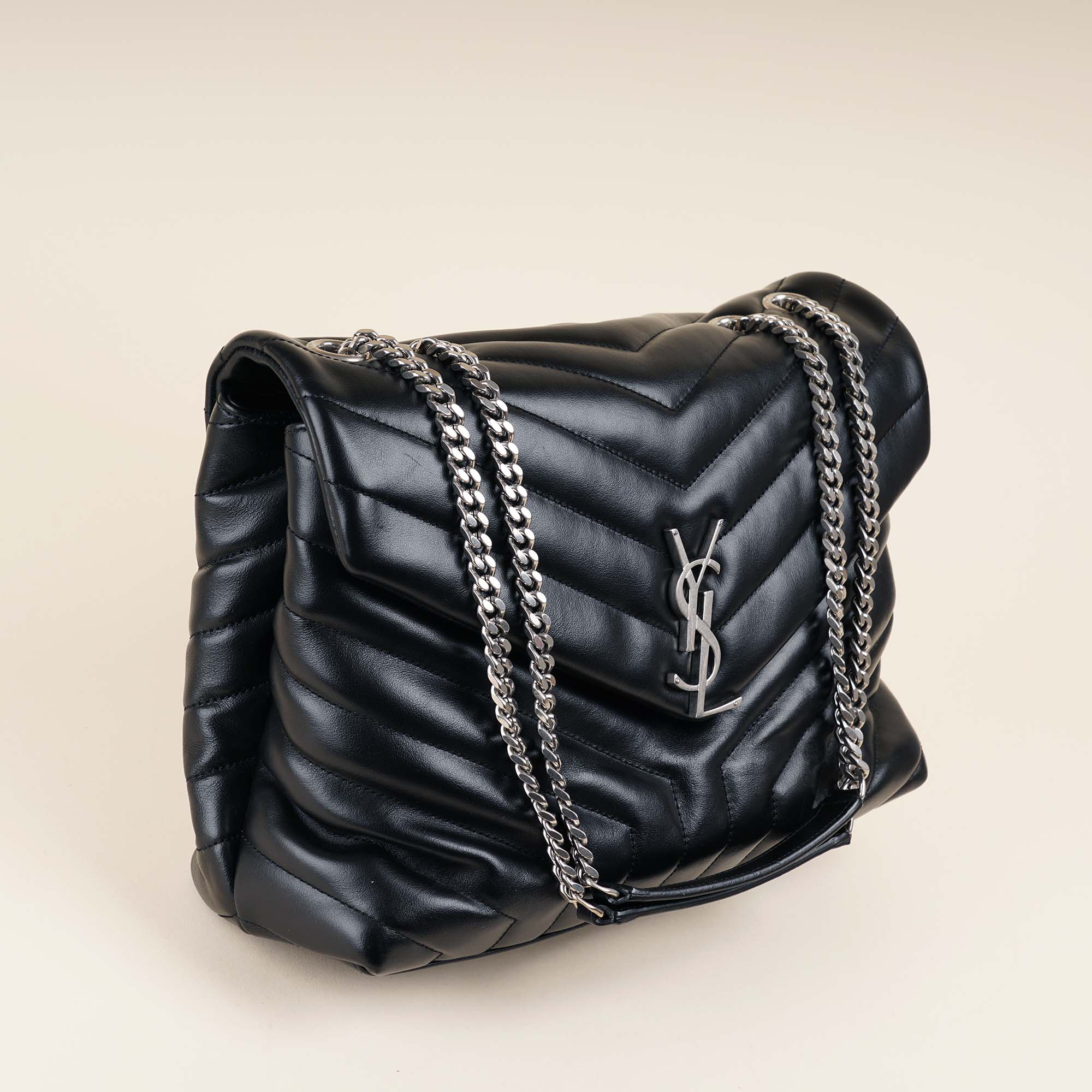 Loulou Medium Shoulder Bag - SAINT LAURENT - Affordable Luxury image