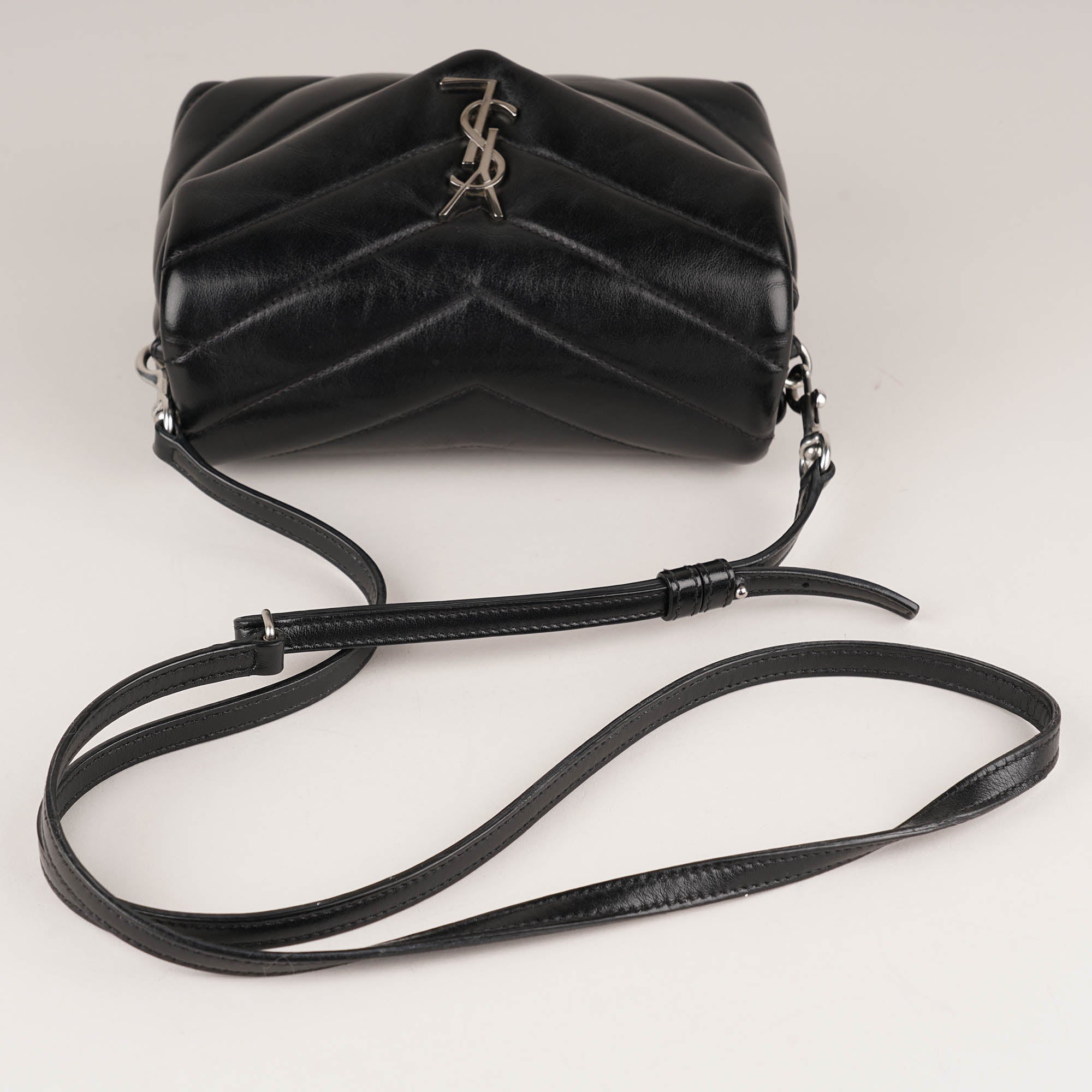 LouLou Toy Shoulder Bag - SAINT LAURENT - Affordable Luxury image