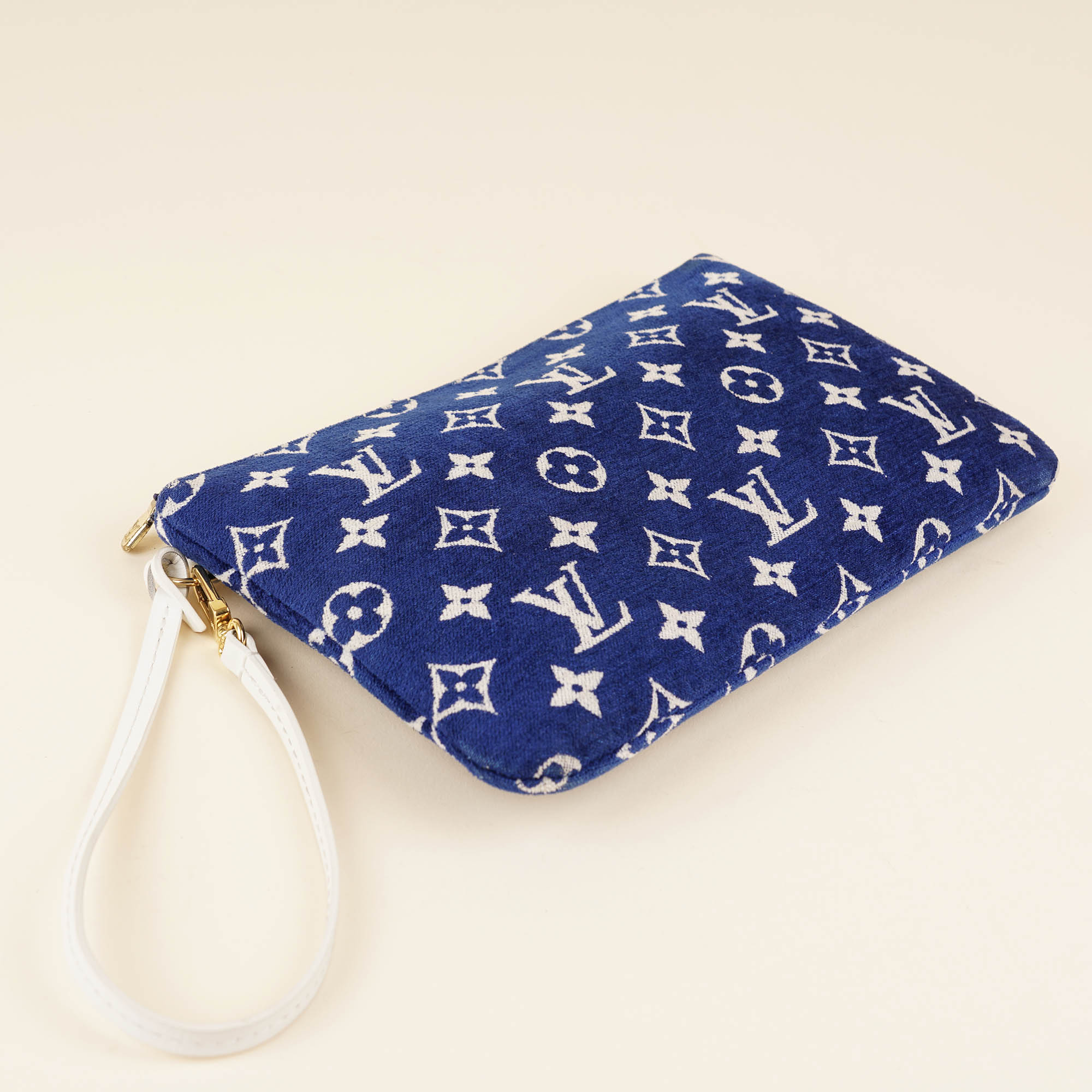 Ltd Edition Neverfull Pochette - LOUIS VUITTON - Affordable Luxury image