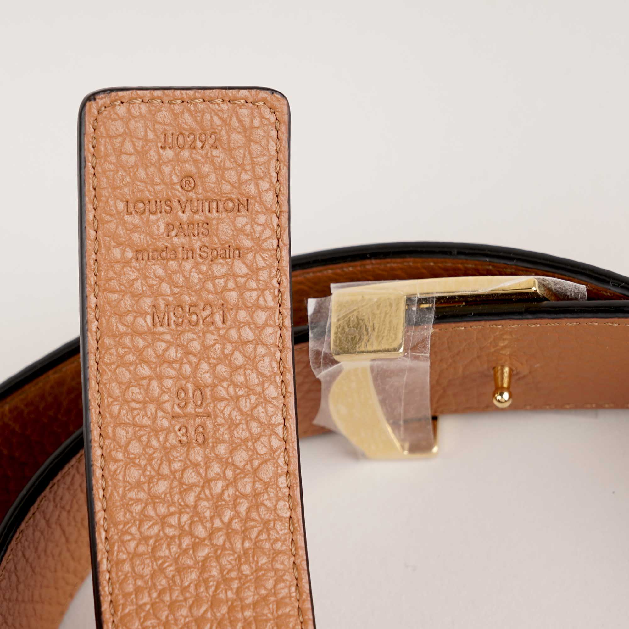 LV Initials 30MM Reversible Belt 90cm - LOUIS VUITTON - Affordable Luxury image