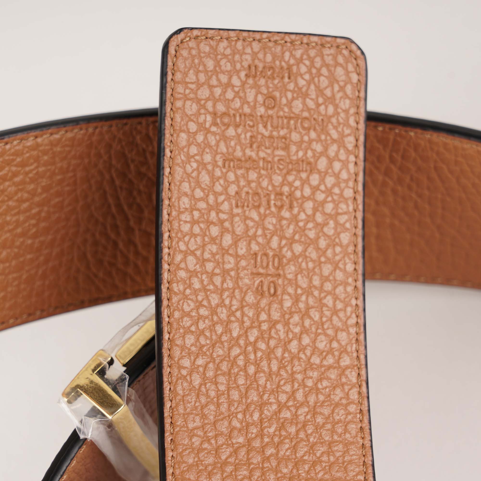 LV Initials 40mm Reversible Belt 100 - LOUIS VUITTON - Affordable Luxury image
