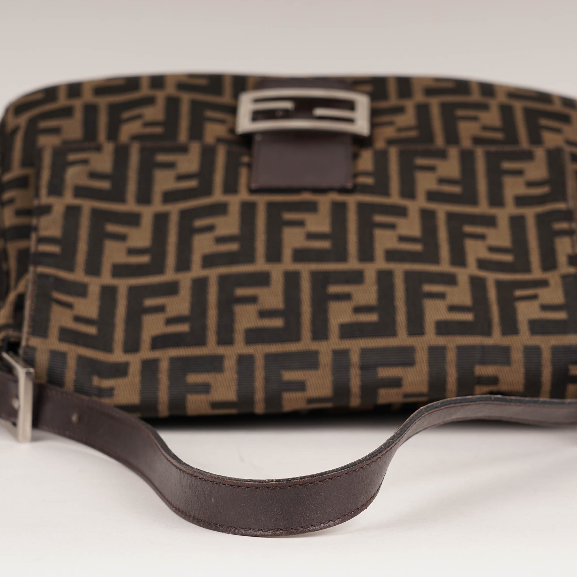 Mama Baguette - FENDI - Affordable Luxury image
