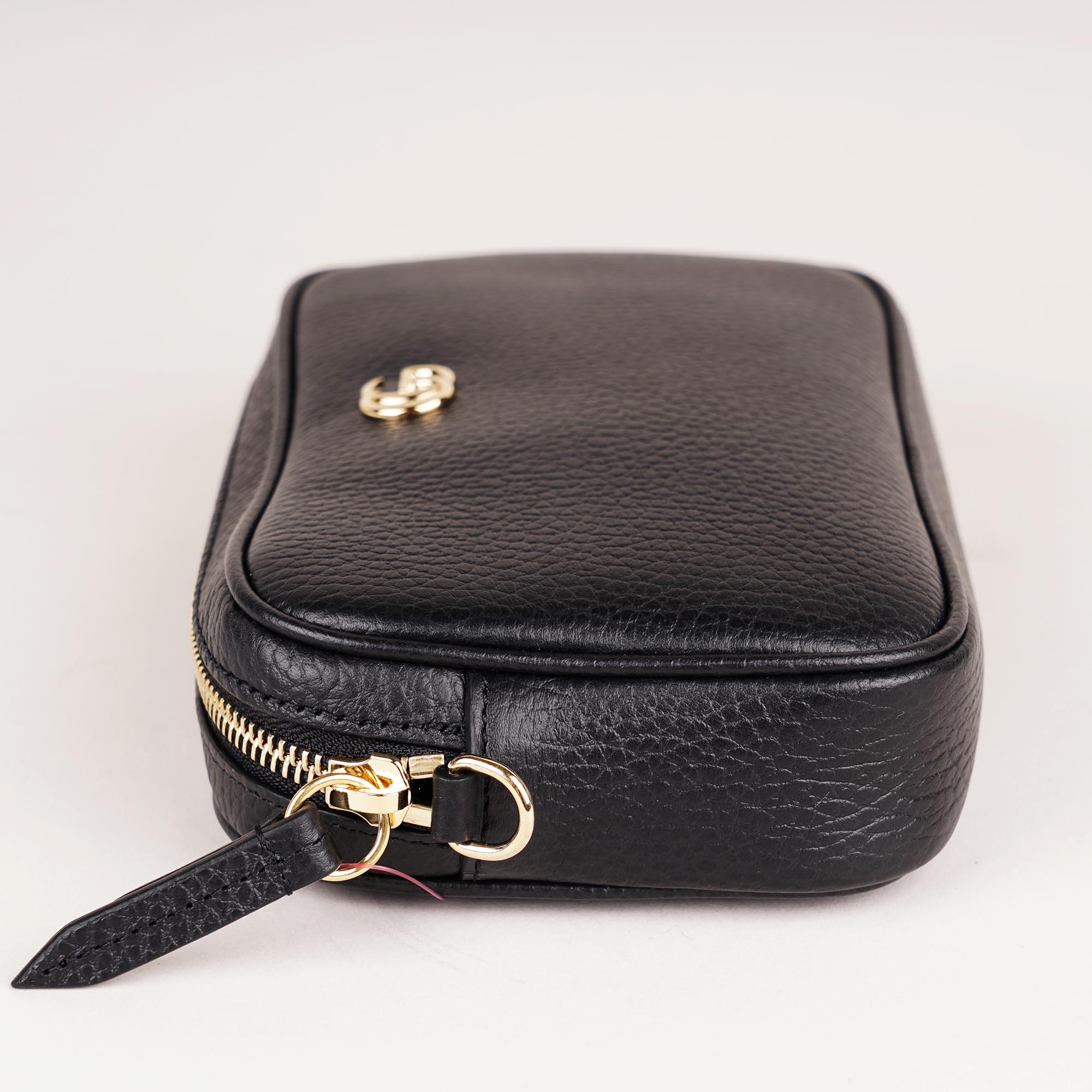 Marmont Camera Shoulder Bag - GUCCI - Affordable Luxury image
