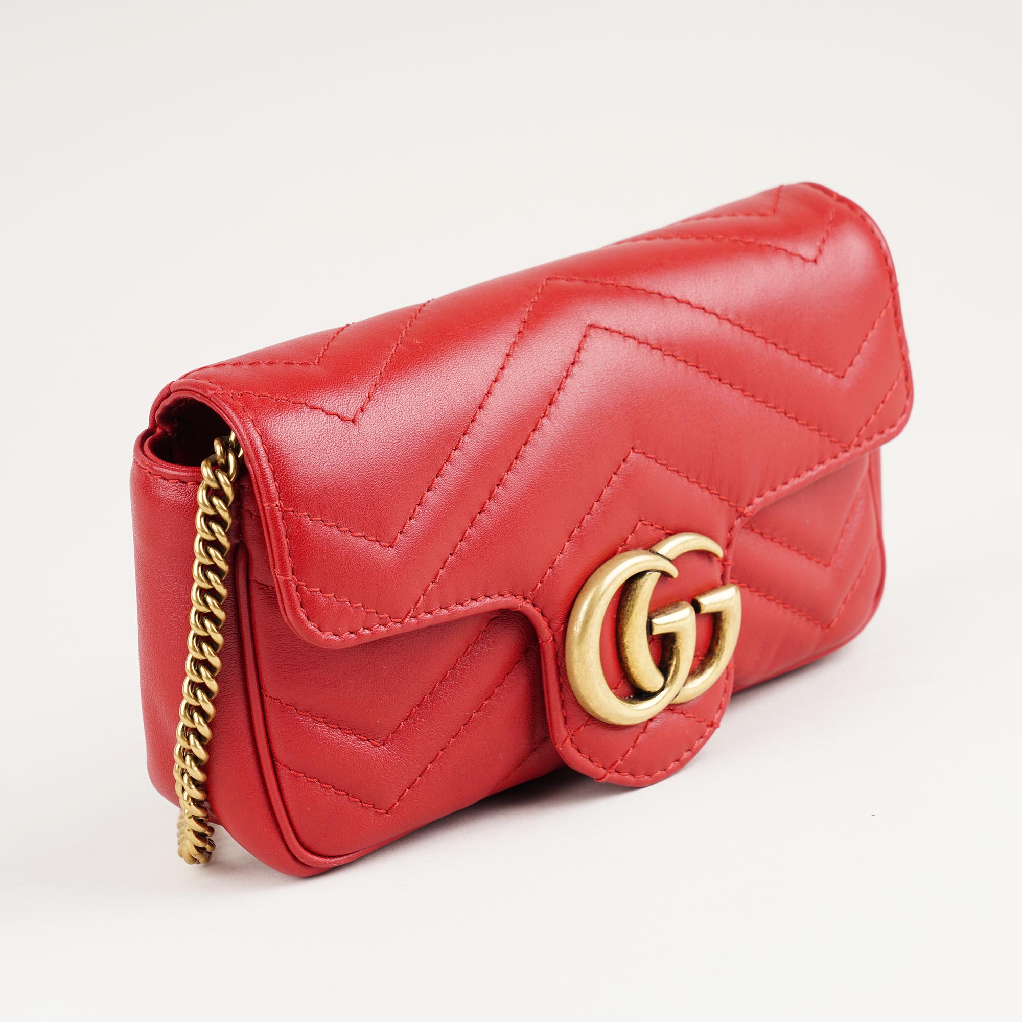 Marmont Shoulder Bag - GUCCI - Affordable Luxury image