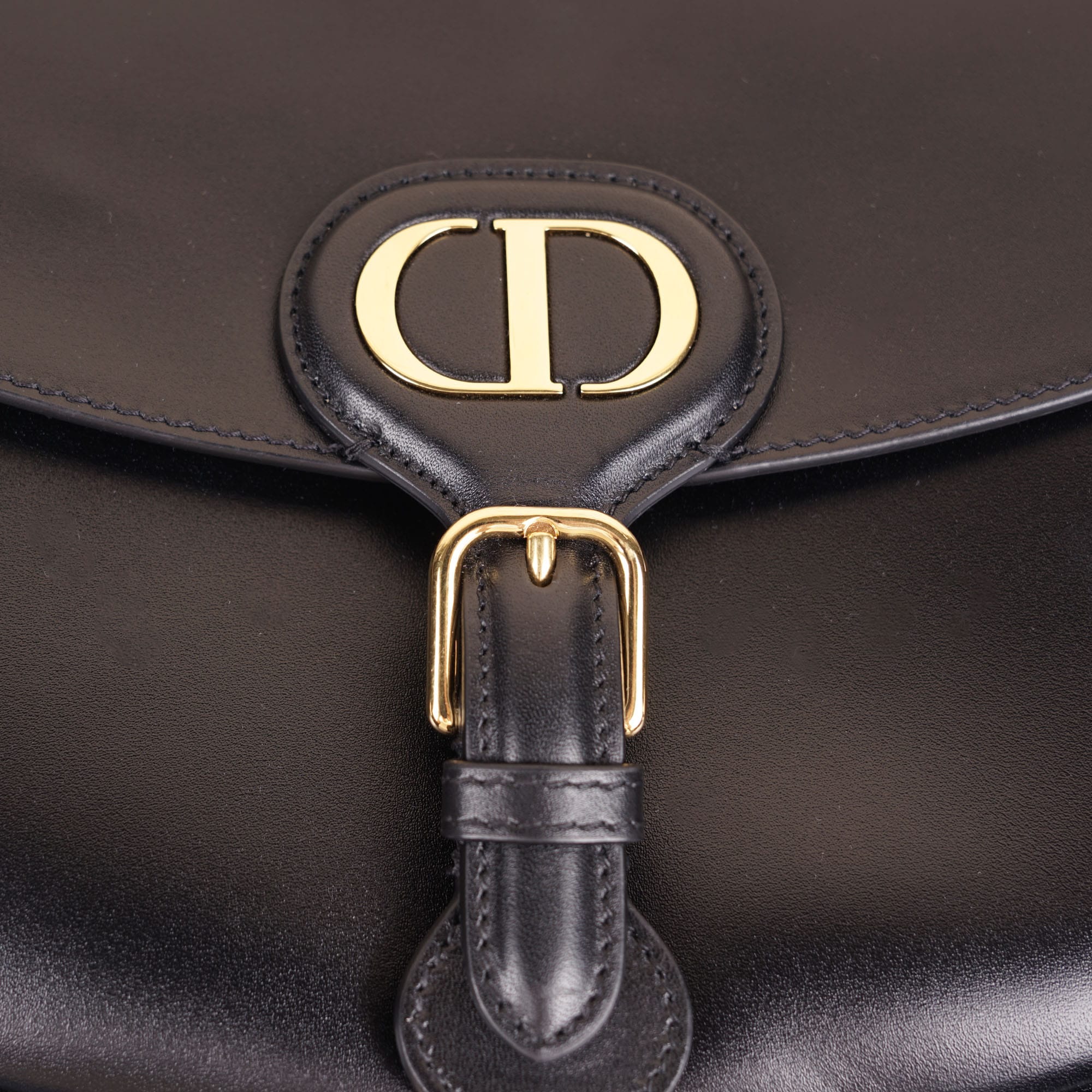 Medium Bobby Shoulder Bag - CHRISTIAN DIOR - Affordable Luxury image