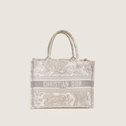 Medium Book Tote - CHRISTIAN DIOR - Affordable Luxury thumbnail image