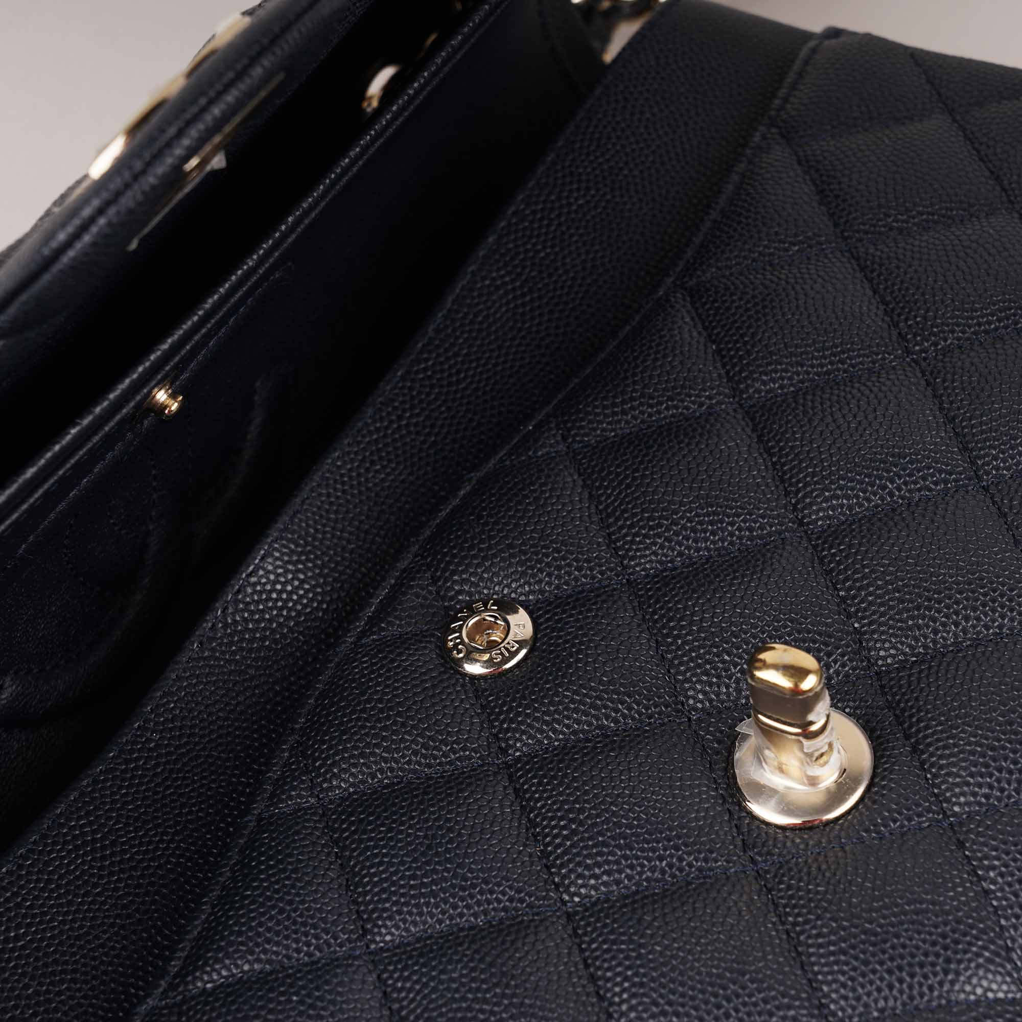 Medium Classic Double Flap Bag - CHANEL - Affordable Luxury image