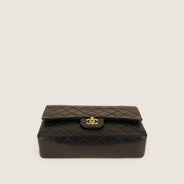 Medium Classic Flap Bag - CHANEL - Affordable Luxury thumbnail image