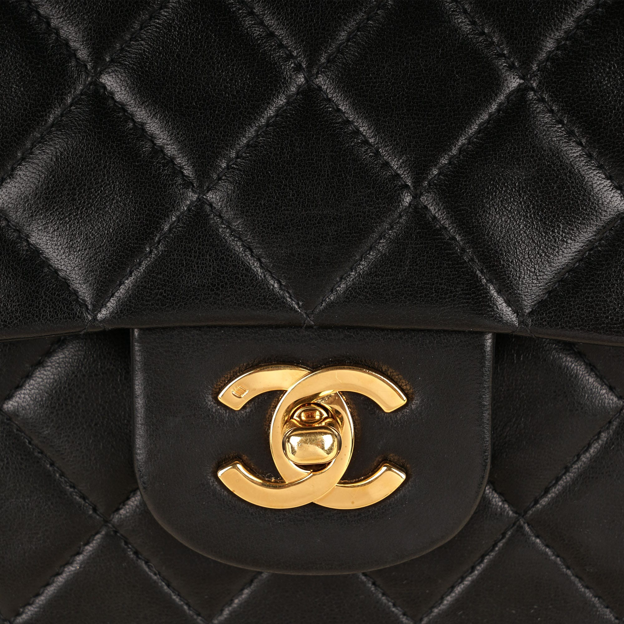 Medium Classic Flap Bag - CHANEL - Affordable Luxury image