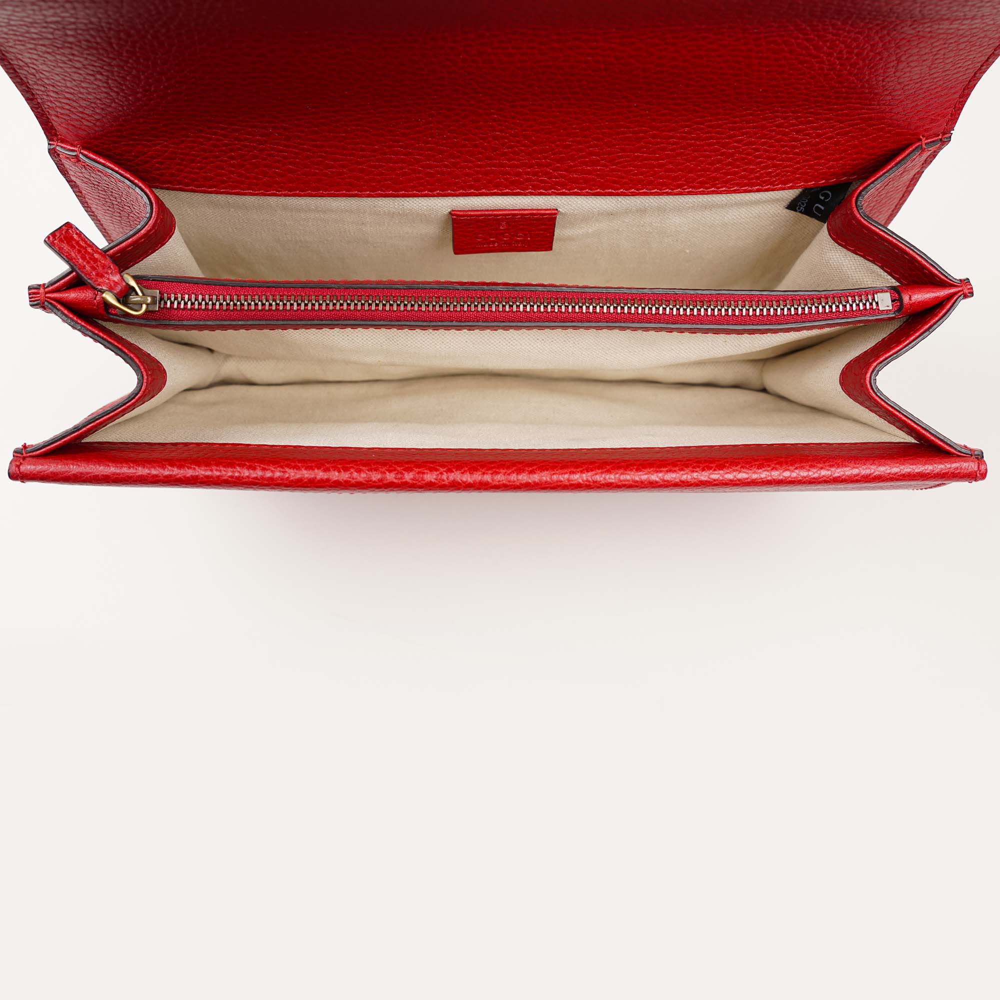 Medium Dionysus Shoulder Bag - GUCCI - Affordable Luxury image