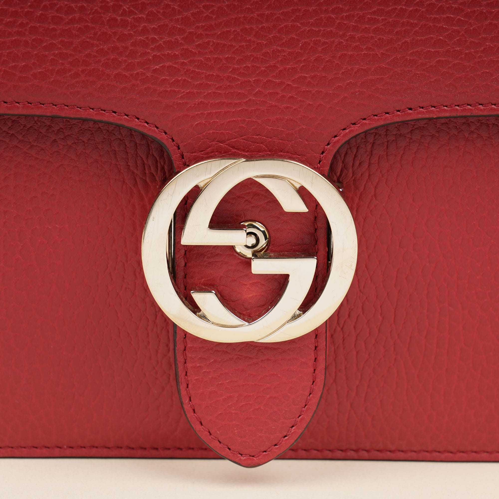 Medium Interlocking G Shoulder Bag - GUCCI - Affordable Luxury image