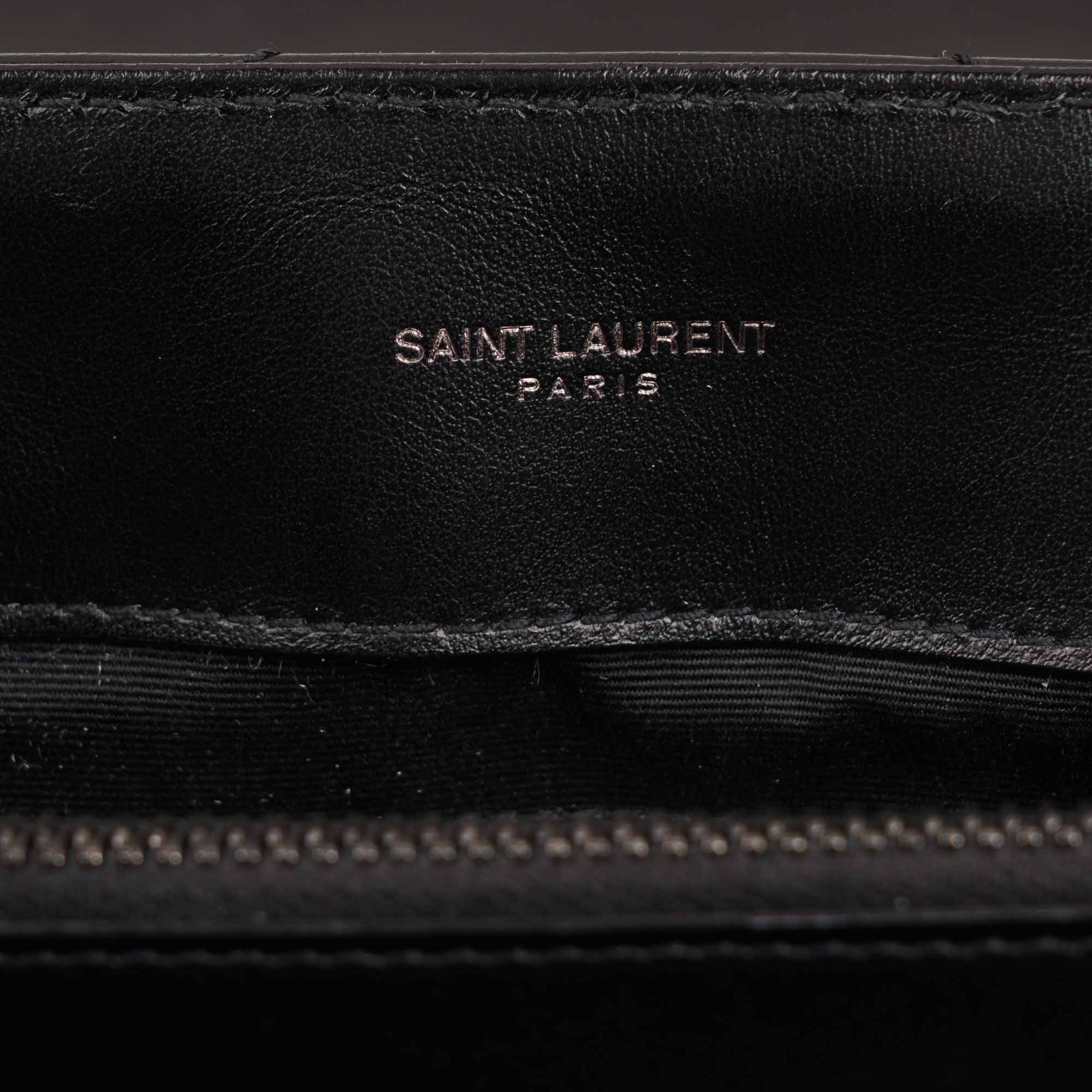 Medium LouLou All Black - SAINT LAURENT - Affordable Luxury image