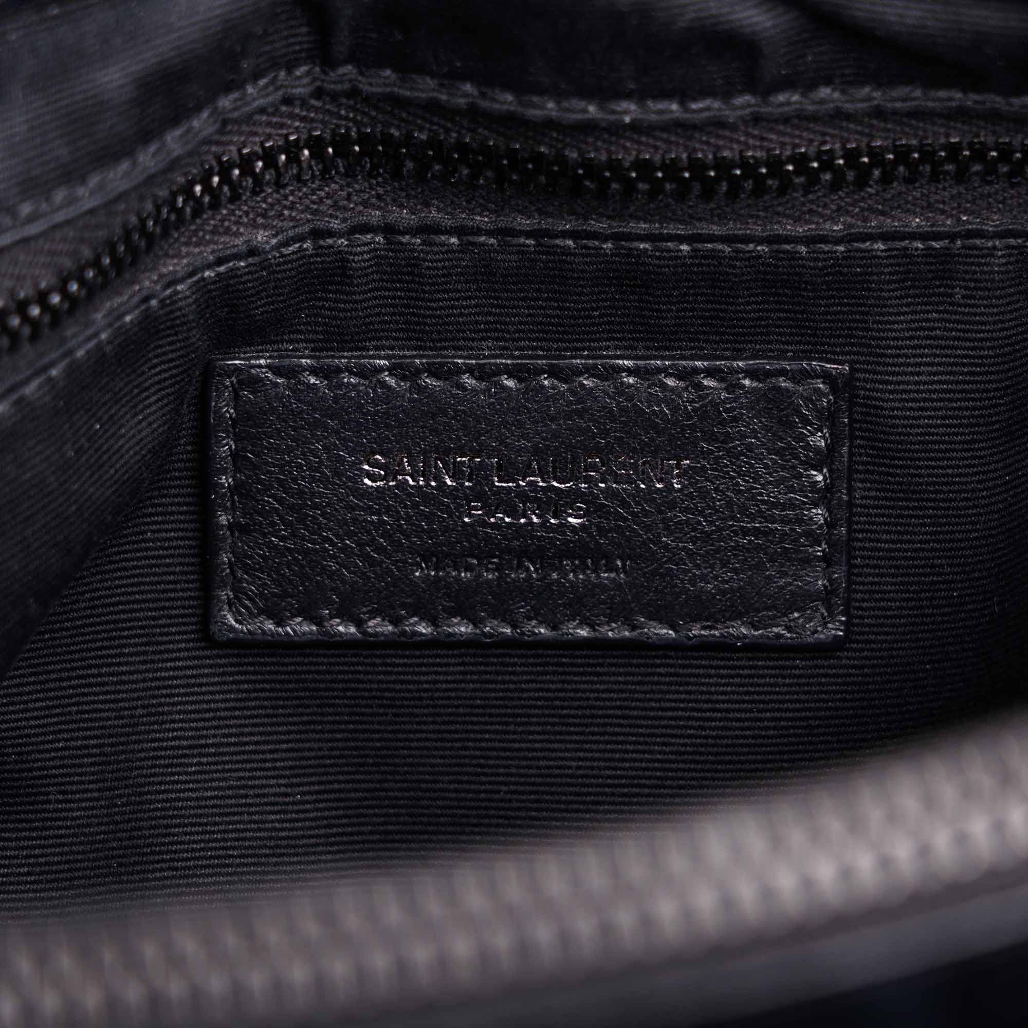Medium LouLou Black On Black - SAINT LAURENT - Affordable Luxury image